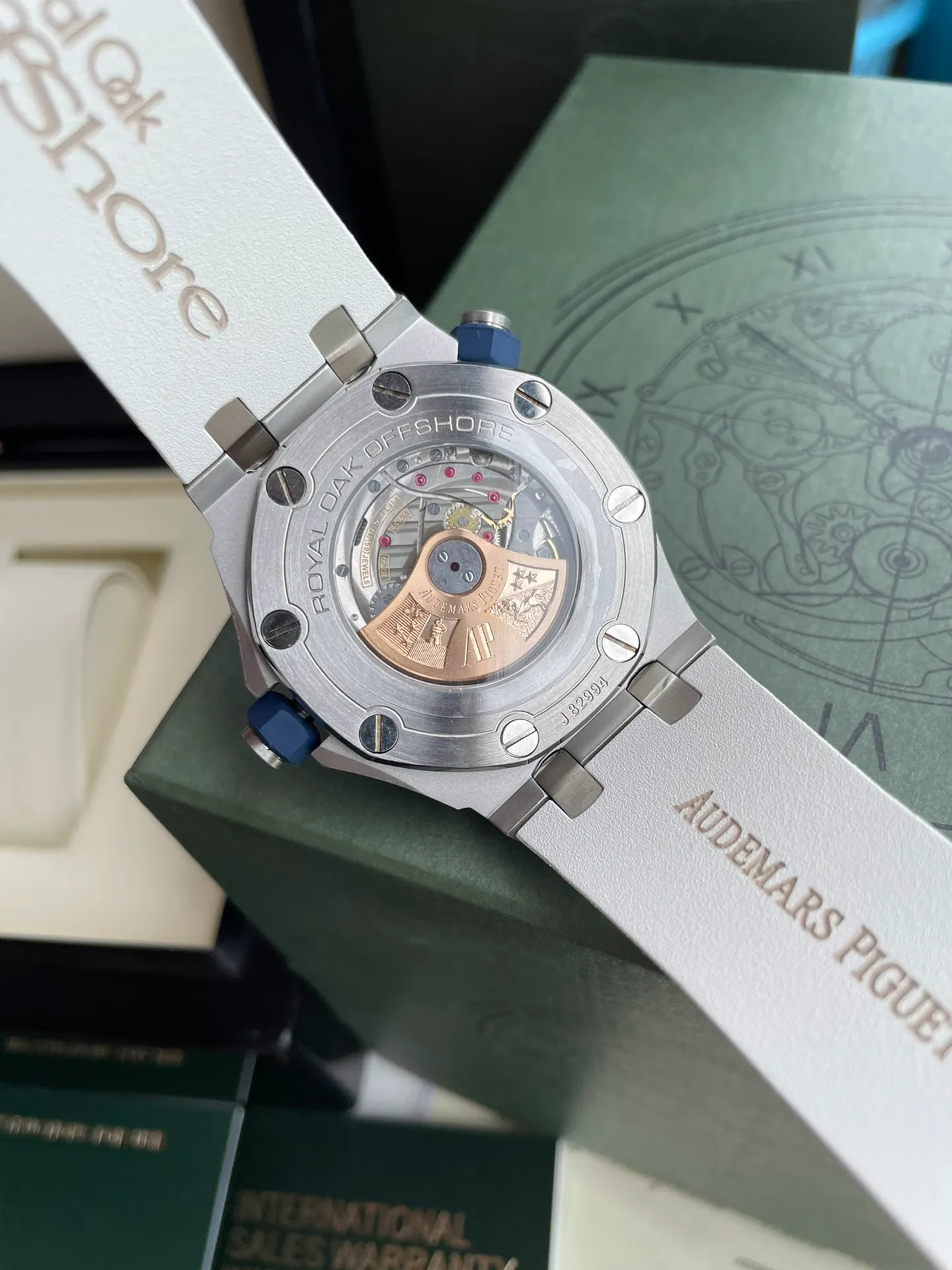 【High-end replica】💰1160 【Top-level replica】💰3440! Audemars Piguet 15710ST.OO.A002CA.01 Royal Oak Offshore Men's Mechanical Watch, size 42MM14MM, with replica original Cal.3️⃣1️⃣2️⃣0️⃣ fully automatic mechanical movement, anti-glare treated sapphire💎 crystal glass, imported 316 stainless steel case Paired with imported rubber strap, original pin buckle, people-friendly version, super high quality, super A workmanship, not ordinary goods in the market, good value for money, a must-have artifact for tough guys. After multiple processes of polishing and frosting, the unique octagonal bezel finally expresses sharp and angular lines. Audemars Piguet's entry-level watch is highly recommended! ! ! It takes a long time to present the most exquisite watches to all watch lovers!