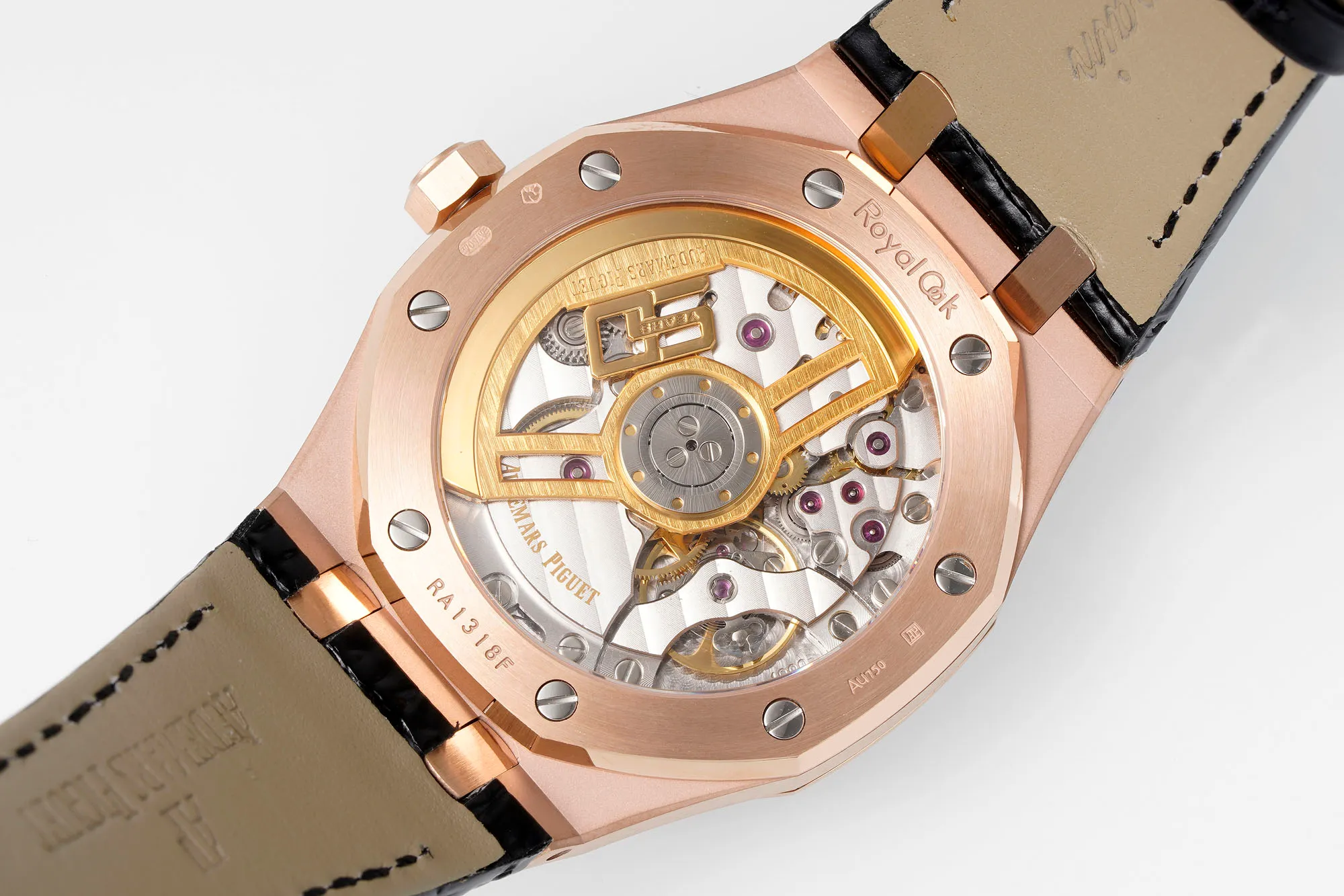 【High-end replica】💰1240! Top replica 💰Private chat! APS Audemars Piguet Royal Oak 15510 - shocking launch: using 4302 integrated movement - achieving the pinnacle of steel watches - demonstrating strength and defending the "steel" king! [5 subtleties] 1. The authentic product is disassembled and the size is 41X10.4 mm, which is consistent with the original product! 2. Perfectly restore every detail of the authentic watch case, showing the masculine temperament of the authentic "angular, perseverant and courageous" watch. 3. The workmanship of the steel strap is impeccable, and is better than any steel strap watch on the market. The tightness of the "buffer belt" connecting the steel strap head and the watch title is exactly the same as the original. 4. Audemars Piguet CAL.4302 all-in-one machine! Power up to 72 hours is more stable, better and more real. 5. The "biscuit texture" of the dial is three-dimensional and full, full of energy! It is by no means an ordinary small factory that is in despair. Experience the wonderful experience and feel the difference! Produced by APS, it must be a high-quality product!