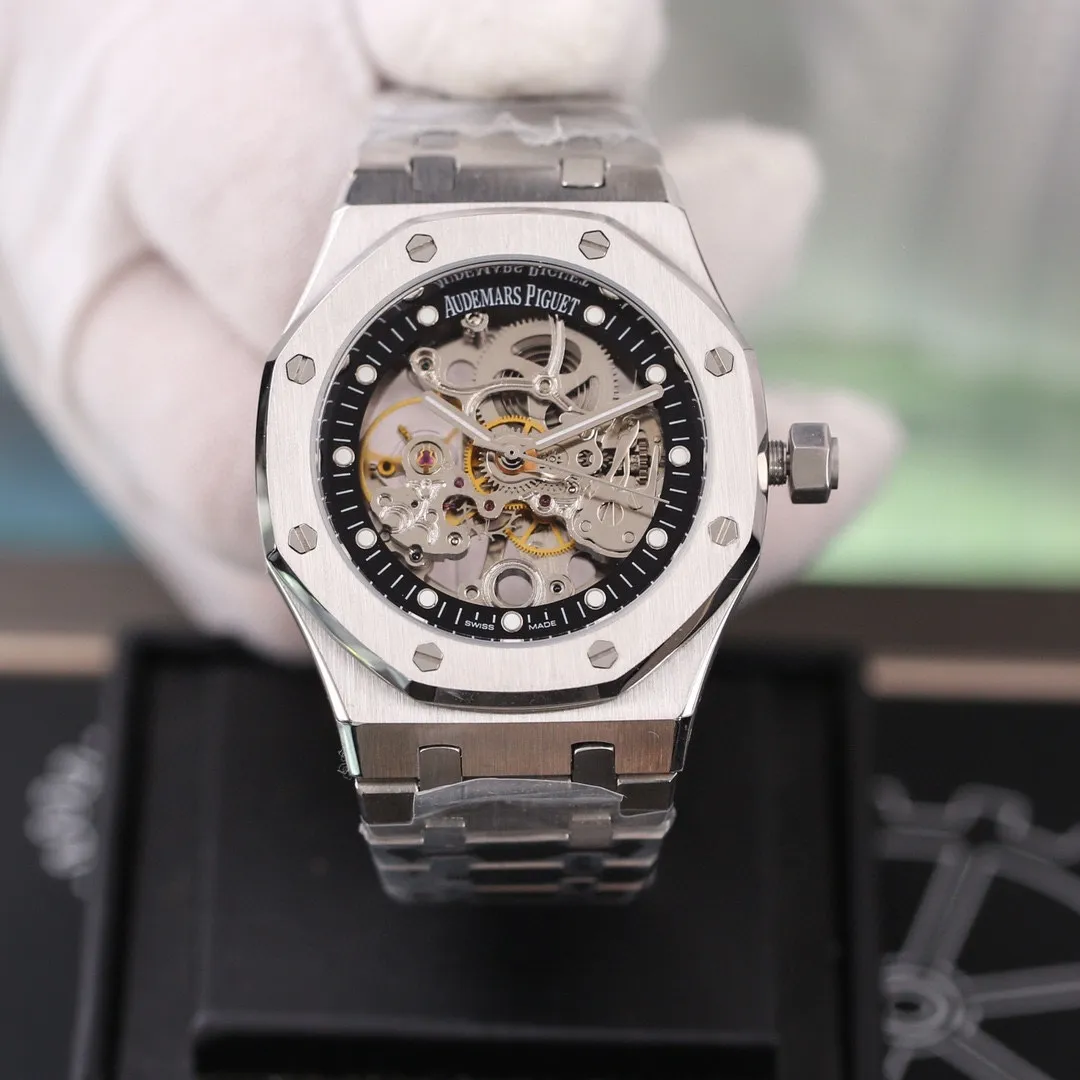 【Customized all-in-one machine】💰1640! Audemars Piguet ‼ ️Royal Oak Offshore Series Anti-glare treated mineral glass Size 42mm*14mm Equipped with AP original pin buckle Equipped with a replica rotor Fully automatic imported 9015 mechanical movement Octagonal brushed steel case with hollow surface Deeply waterproof (authentic model 26470SO.OO.A002CA.01) Super high quality in the market Super A workmanship Cool and domineering A different tough guy🔥Hot recommendation🔥Welcome to reprint!