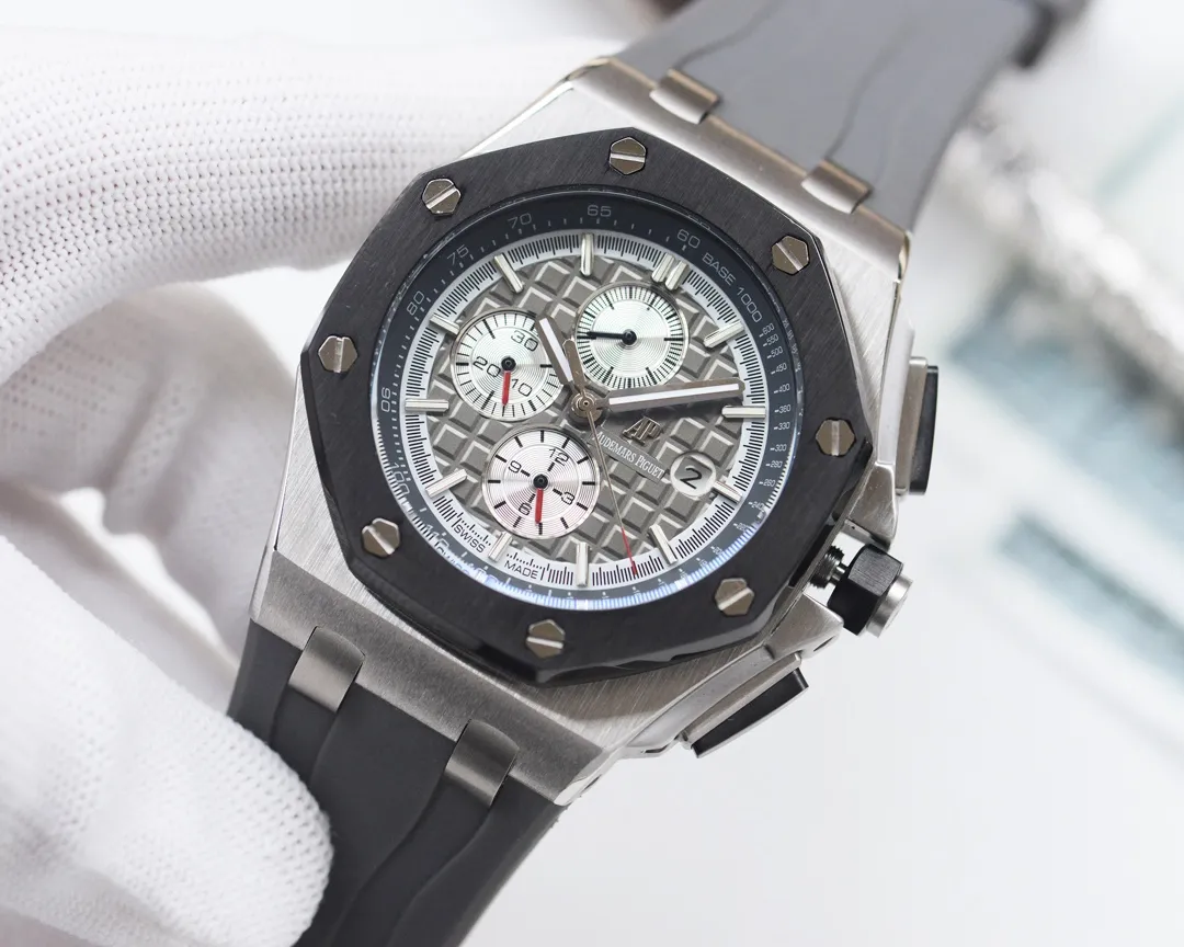 Audemars Piguet-AP🏅🏅 Type: Men's watch🎉🎉 Case: Top version 316 stainless steel L Strap: Natural rubber waterproof tape Movement: Fully automatic imported mechanical movement⚙️ Mirror: Sapphire mirror glass Size: 45mm in diameter, 13mm thick 🍷Exquisite inheritance of real effects, quality guaranteed! ‼ ️The elegant style instantly enhances the charm of men and is a symbol of taste and noble life!