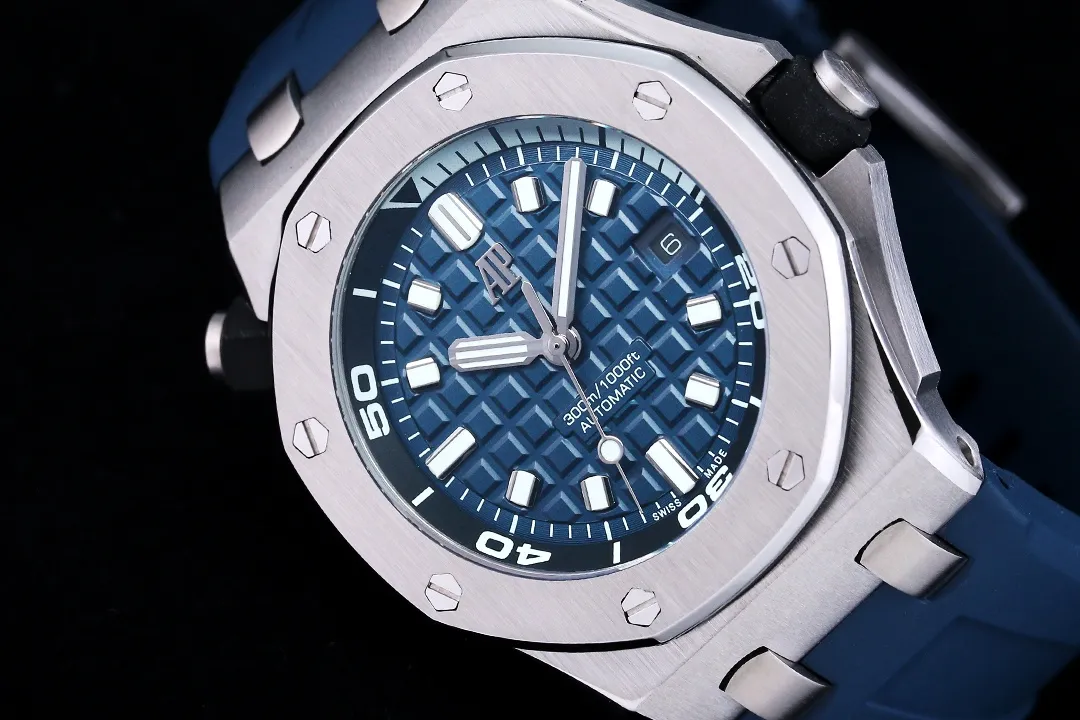 【Top replica】💰3300! Audemars Piguet 15710ST.OO.A002CA.01 Royal Oak Offshore Men's Mechanical Watch Size 42MM14MM Equipped with replica original Cal.3120 fully automatic mechanical movement (top-level Swiss 7750 movement) anti-glare treated sapphire crystal glass Imported 316 stainless steel case with imported rubber strap (first-layer calfskin) original pin buckle People-friendly version, super high quality, super A workmanship, not ordinary goods in the market, good value for money, a must-have artifact for tough guys. After multiple processes of polishing and frosting, the unique octagonal bezel finally expresses sharp and angular lines. Audemars Piguet's entry-level watch is highly recommended! ! ! It took a long time to present the most exquisite watches to all watch lovers, and a pair of original straps will be given as a random gift 🔥Top products, high quality products constantly🔥