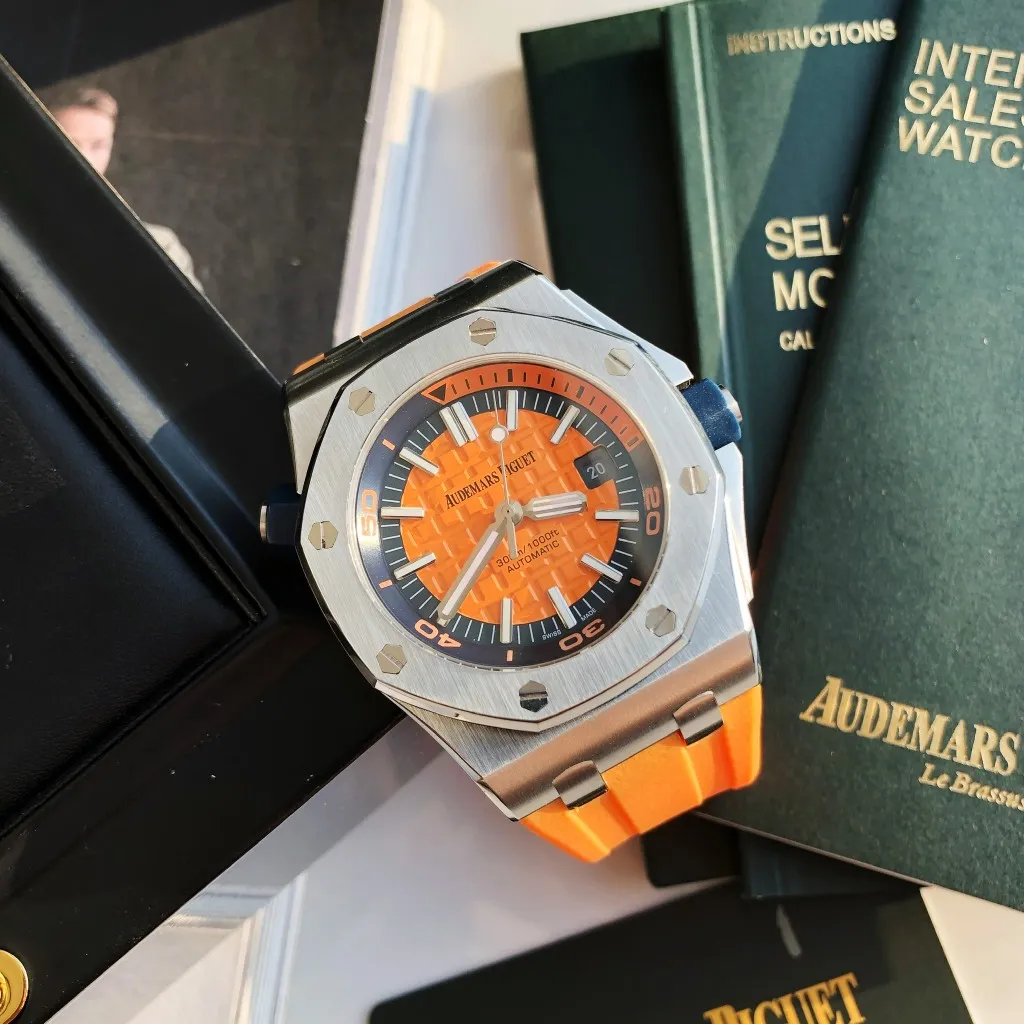 【High-end replica】💰1160! 【Customized all-in-one machine】💰1720! The 2023 heavy new product [color] Audemars Piguet Royal Oak Offshore men's sports watch has the same quality standards as always, with a sapphire mirror, a new Citizen movement, and is deeply waterproof. [Movement] The product still adheres to the high cost performance, using the 💯 brand new original Japanese imported Citizen 9015 all-in-one automatic mechanical movement [Case] ​​The case is made of 316 fine steel Lassa white flawless lines with clear and smooth lines, the octagonal ring mouth is equipped with eight screws and the bezel is bright and eye-catching, size 42mm/12mm [Literal] It adopts a large plaid text, which is bright and contrasting in the sun. [Watch Chain] The big manufacturer simultaneously imported the rubber watch strap with the original large pin buckle!