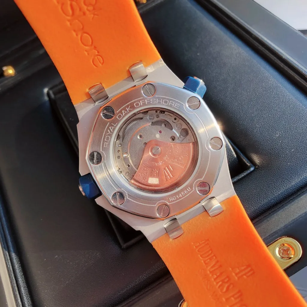 【High-end replica】💰1160! 【Customized all-in-one machine】💰1720! The 2023 heavy new product [color] Audemars Piguet Royal Oak Offshore men's sports watch has the same quality standards as always, with a sapphire mirror, a new Citizen movement, and is deeply waterproof. [Movement] The product still adheres to the high cost performance, using the 💯 brand new original Japanese imported Citizen 9015 all-in-one automatic mechanical movement [Case] ​​The case is made of 316 fine steel Lassa white flawless lines with clear and smooth lines, the octagonal ring mouth is equipped with eight screws and the bezel is bright and eye-catching, size 42mm/12mm [Literal] It adopts a large plaid text, which is bright and contrasting in the sun. [Watch Chain] The big manufacturer simultaneously imported the rubber watch strap with the original large pin buckle!