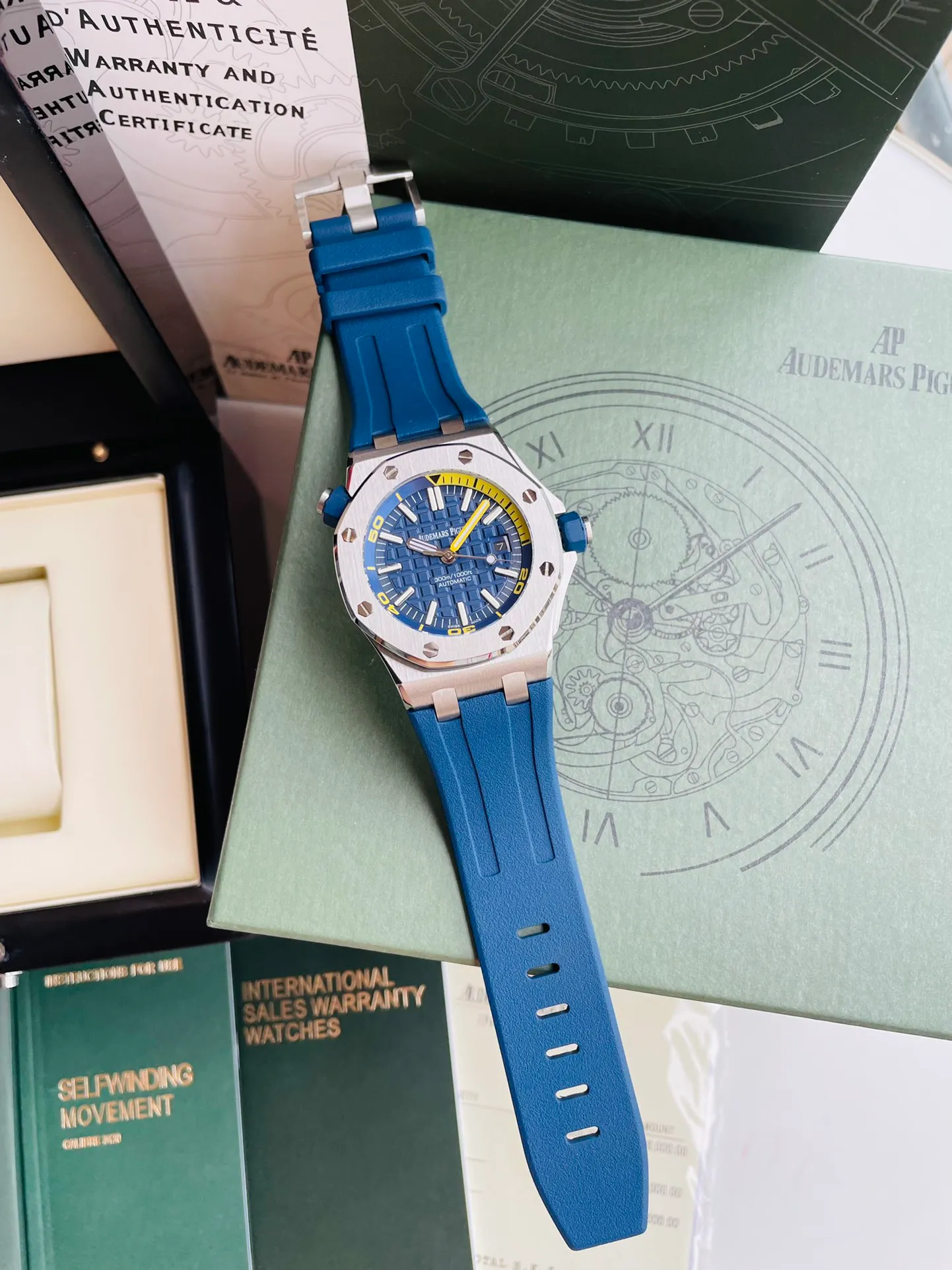 【High-end replica】💰1160 【Top-level replica】💰3440! Audemars Piguet 15710ST.OO.A002CA.01 Royal Oak Offshore Men's Mechanical Watch, size 42MM14MM, with replica original Cal.3️⃣1️⃣2️⃣0️⃣ fully automatic mechanical movement, anti-glare treated sapphire💎 crystal glass, imported 316 stainless steel case Paired with imported rubber strap, original pin buckle, people-friendly version, super high quality, super A workmanship, not ordinary goods in the market, good value for money, a must-have artifact for tough guys. After multiple processes of polishing and frosting, the unique octagonal bezel finally expresses sharp and angular lines. Audemars Piguet's entry-level watch is highly recommended! ! ! It takes a long time to present the most exquisite watches to all watch lovers!