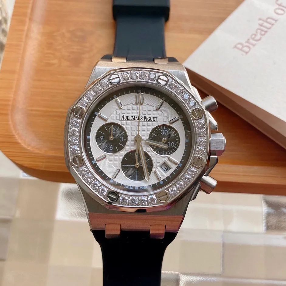 【High-end replica】💰1280! 🌟AP-Audemars Piguet Royal Oak Offshore 26231OR.ZZ.D010CA.01 series of super cool women's clothing, colorful matching, six-hand timing imported quartz movement, sapphire scratch-resistant glass, 316 stainless steel case, imported rubber strap, the best classic among Audemars Piguet women's models.
