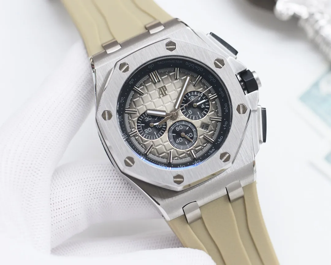 Audemars Piguet-AP🏅🏅 Type: Men's watch🎉🎉 Case: Top version 316 stainless steel L Strap: Natural rubber waterproof tape Movement: Fully automatic imported mechanical movement⚙️ Mirror: Sapphire mirror glass Size: 45mm in diameter, 13mm thick 🍷Exquisite inheritance of real effects, quality guaranteed! ‼ ️The elegant style instantly enhances the charm of men and is a symbol of taste and noble life!