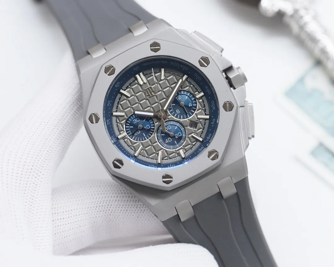 Audemars Piguet-AP🏅🏅 Type: Men's watch🎉🎉 Case: Top version 316 stainless steel L Strap: Natural rubber waterproof tape Movement: Fully automatic imported mechanical movement⚙️ Mirror: Sapphire mirror glass Size: 45mm in diameter, 13mm thick 🍷Exquisite inheritance of real effects, quality guaranteed! ‼ ️The elegant style instantly enhances the charm of men and is a symbol of taste and noble life!