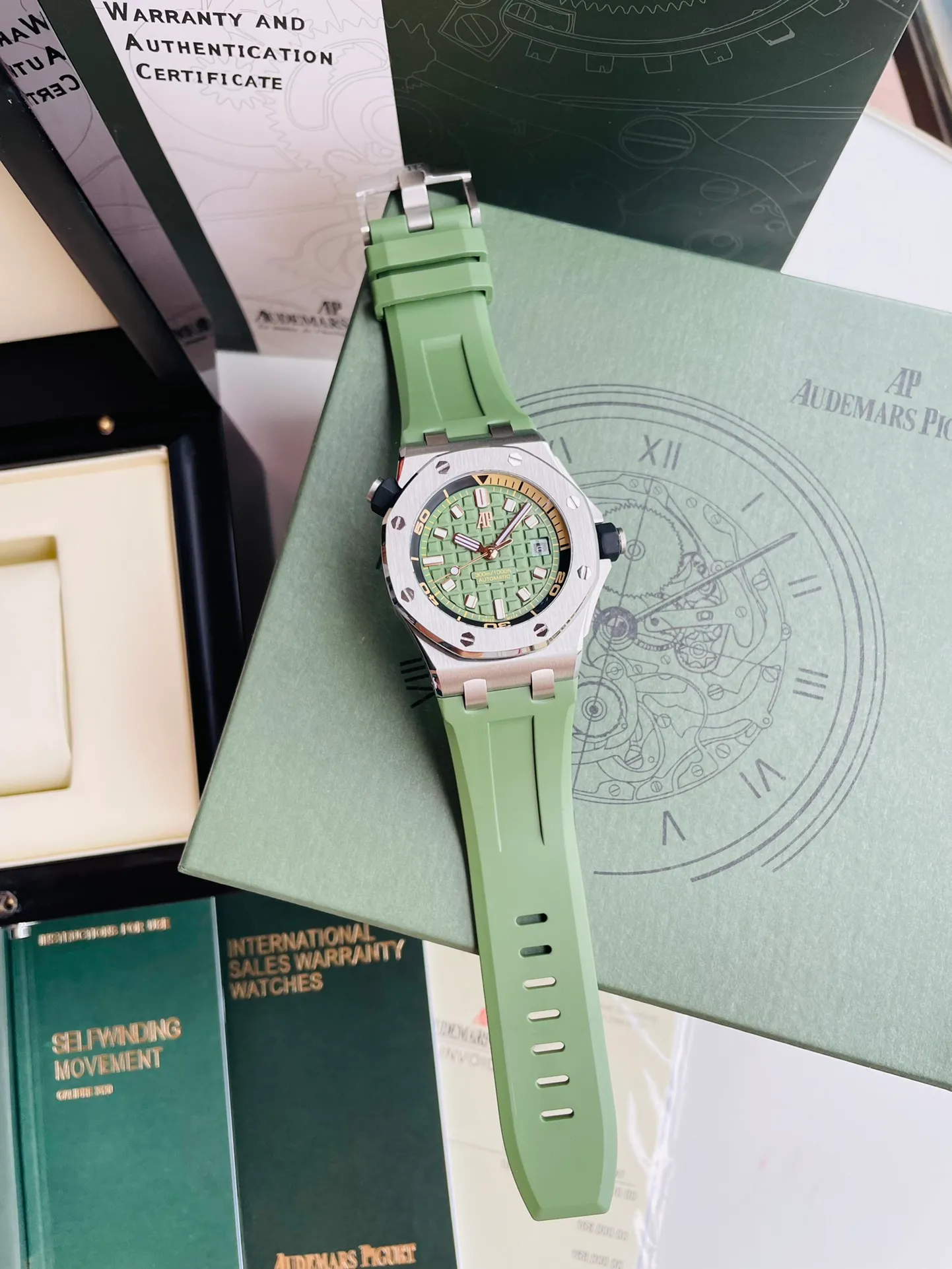 【High-end replica】💰1160 【Top-level replica】💰3440! Audemars Piguet 15710ST.OO.A002CA.01 Royal Oak Offshore Men's Mechanical Watch, size 42MM14MM, with replica original Cal.3️⃣1️⃣2️⃣0️⃣ fully automatic mechanical movement, anti-glare treated sapphire💎 crystal glass, imported 316 stainless steel case Paired with imported rubber strap, original pin buckle, people-friendly version, super high quality, super A workmanship, not ordinary goods in the market, good value for money, a must-have artifact for tough guys. After multiple processes of polishing and frosting, the unique octagonal bezel finally expresses sharp and angular lines. Audemars Piguet's entry-level watch is highly recommended! ! ! It takes a long time to present the most exquisite watches to all watch lovers!