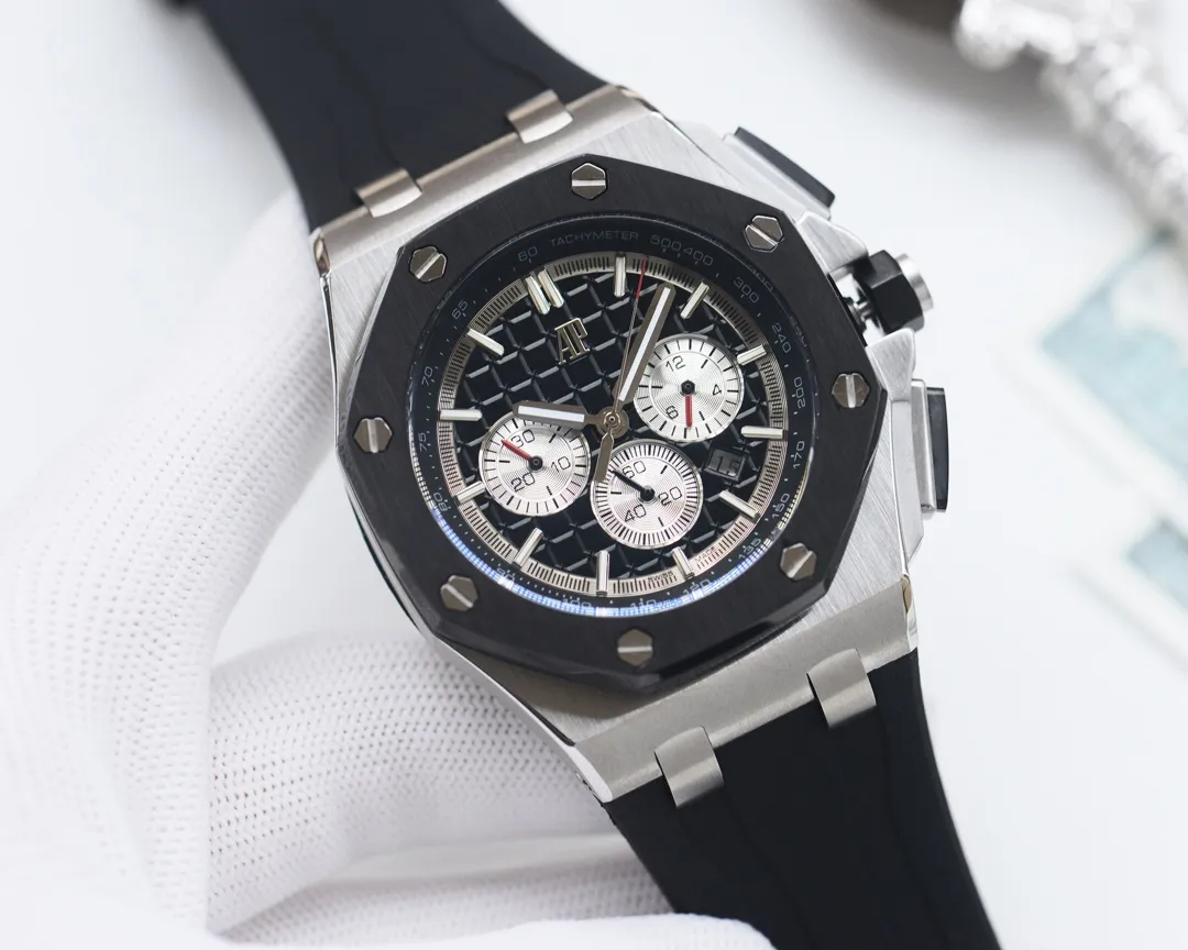 Audemars Piguet-AP🏅🏅 Type: Men's watch🎉🎉 Case: Top version 316 stainless steel L Strap: Natural rubber waterproof tape Movement: Fully automatic imported mechanical movement⚙️ Mirror: Sapphire mirror glass Size: 45mm in diameter, 13mm thick 🍷Exquisite inheritance of real effects, quality guaranteed! ‼ ️The elegant style instantly enhances the charm of men and is a symbol of taste and noble life!