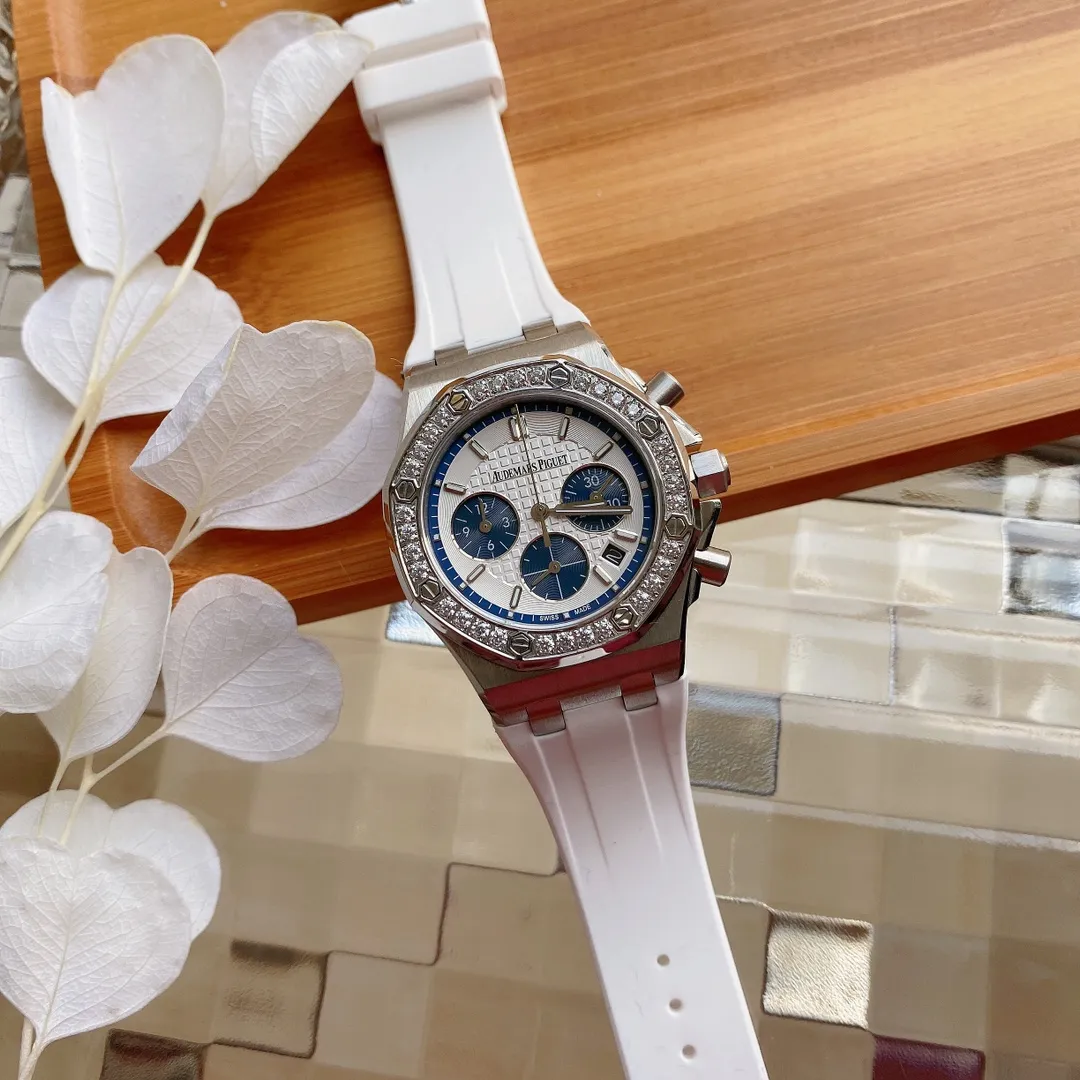 【High-end replica】💰1280! 🌟AP-Audemars Piguet Royal Oak Offshore 26231OR.ZZ.D010CA.01 series of super cool women's clothing, colorful matching, six-hand timing imported quartz movement, sapphire scratch-resistant glass, 316 stainless steel case, imported rubber strap, the best classic among Audemars Piguet women's models.