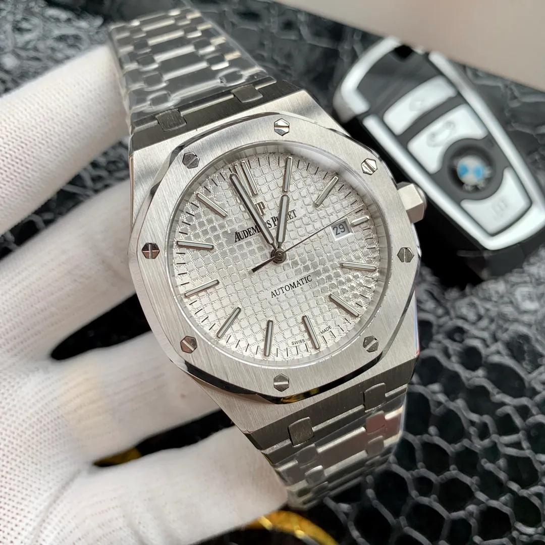 AP Audemars Piguet 15400 V3 upgraded version (super A316 Swiss case cover) Royal Oak series is equipped with a customized version of Audemars Piguet's own Cal. 3120 fully automatic movement, double-sided sapphire glass, diameter 41mm, the strongest replica version on the market! ⚠️Please look for exclusive quality