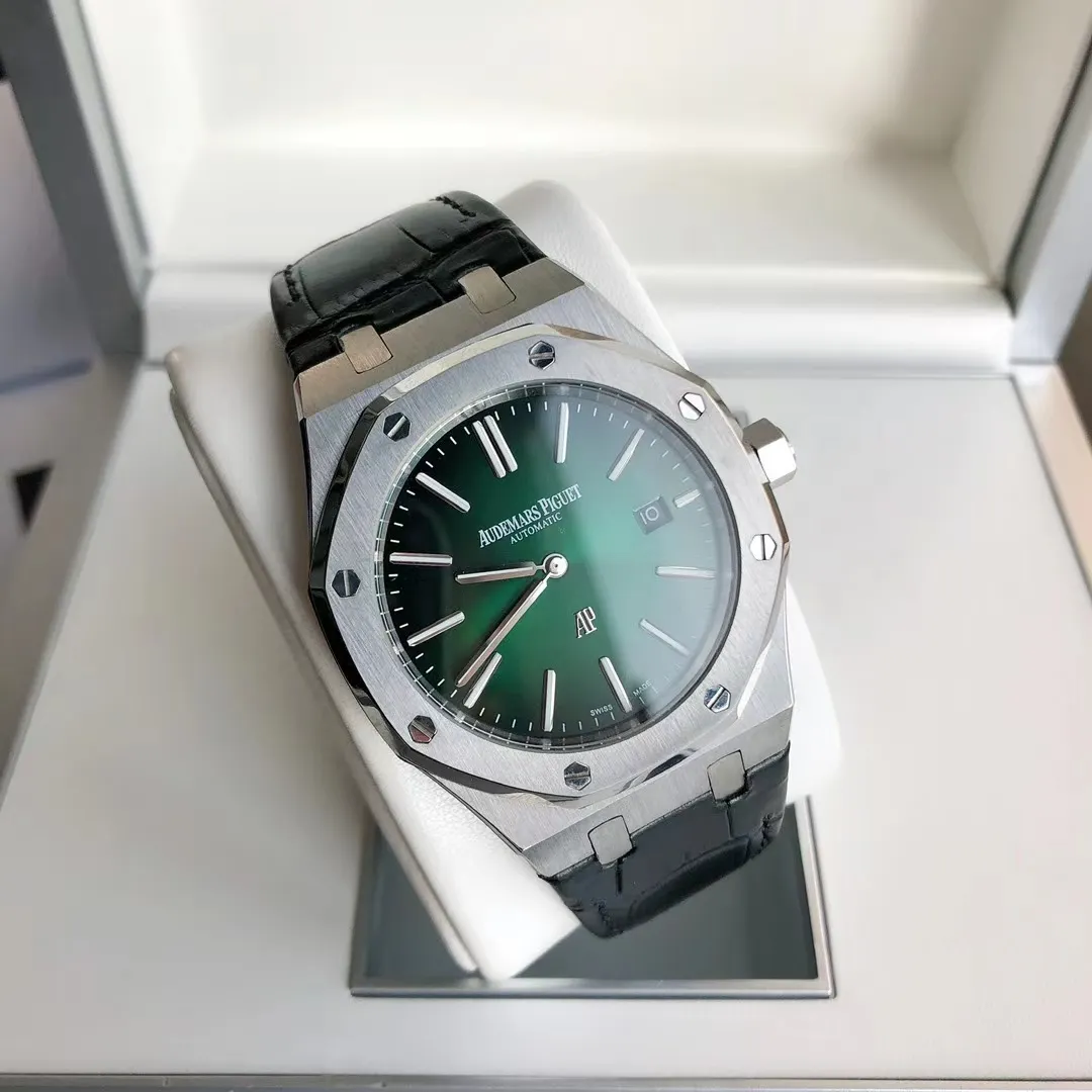 【High-end replica】💰1240! 【Customized all-in-one machine】💰1720! 2022 new popular Audemars Piguet Royal Oak series 15202 men's watch, the green dial will surprise you [Wit] [Movement] GD products still adhere to the principle of high cost performance, low price and affordable price, using 💯 brand new original Japanese imported Citizen 8215 automatic mechanical movement with zero repair, and correct the original movement top [Case] The case is made of 316 stainless steel with flawless white lines and clear and smooth lines. The octagonal ring mouth is equipped with eight screws and the bezel is eye-catching. The size is 41mm/12mm. [Literature] The large plaid text is filled with fluorescent powder, which is bright and contrasting under the sun. The scale is filled with exclusive luminous light, which absorbs light quickly and has high durability. [Bracelet] 316 stainless steel bracelet synchronizes the brushed texture of the case with a three-fold push-button buckle. ⚠️Please look for the exclusive quality of GD products