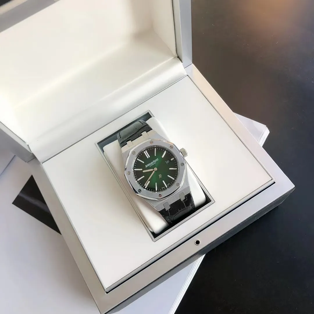 【High-end replica】💰1240! 【Customized all-in-one machine】💰1720! 2022 new popular Audemars Piguet Royal Oak series 15202 men's watch, the green dial will surprise you [Wit] [Movement] GD products still adhere to the principle of high cost performance, low price and affordable price, using 💯 brand new original Japanese imported Citizen 8215 automatic mechanical movement with zero repair, and correct the original movement top [Case] The case is made of 316 stainless steel with flawless white lines and clear and smooth lines. The octagonal ring mouth is equipped with eight screws and the bezel is eye-catching. The size is 41mm/12mm. [Literature] The large plaid text is filled with fluorescent powder, which is bright and contrasting under the sun. The scale is filled with exclusive luminous light, which absorbs light quickly and has high durability. [Bracelet] 316 stainless steel bracelet synchronizes the brushed texture of the case with a three-fold push-button buckle. ⚠️Please look for the exclusive quality of GD products
