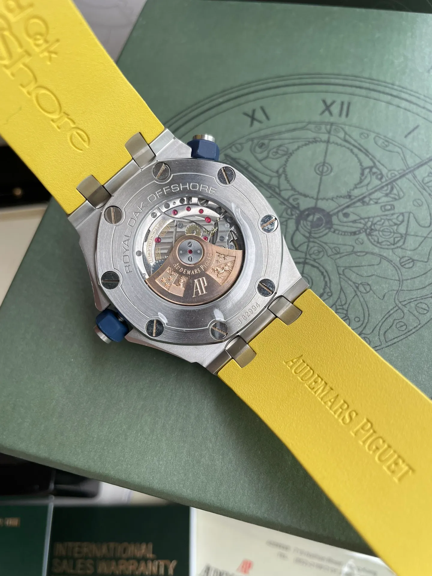 【High-end replica】💰1160 【Top-level replica】💰3440! Audemars Piguet 15710ST.OO.A002CA.01 Royal Oak Offshore Men's Mechanical Watch, size 42MM14MM, with replica original Cal.3️⃣1️⃣2️⃣0️⃣ fully automatic mechanical movement, anti-glare treated sapphire💎 crystal glass, imported 316 stainless steel case Paired with imported rubber strap, original pin buckle, people-friendly version, super high quality, super A workmanship, not ordinary goods in the market, good value for money, a must-have artifact for tough guys. After multiple processes of polishing and frosting, the unique octagonal bezel finally expresses sharp and angular lines. Audemars Piguet's entry-level watch is highly recommended! ! ! It takes a long time to present the most exquisite watches to all watch lovers!
