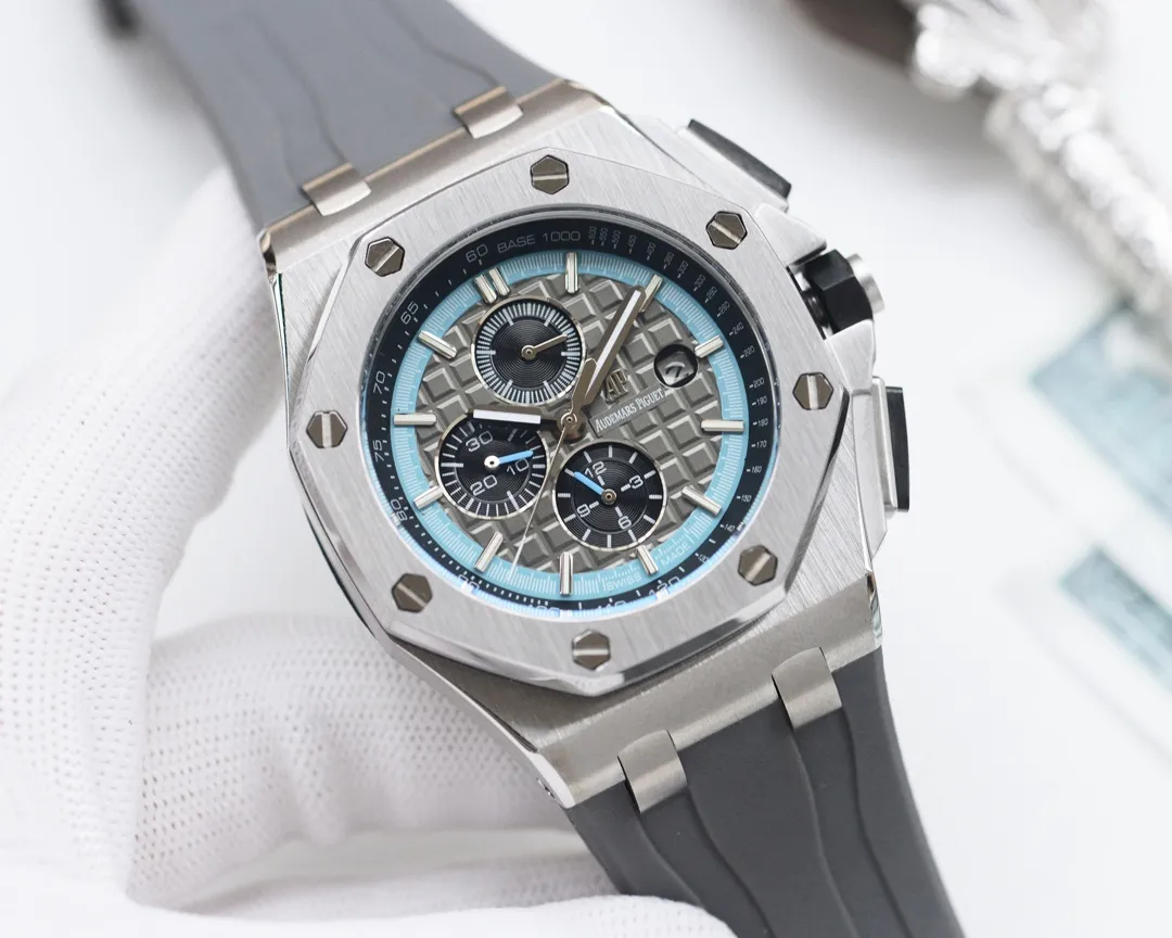 Audemars Piguet-AP🏅🏅 Type: Men's watch🎉🎉 Case: Top version 316 stainless steel L Strap: Natural rubber waterproof tape Movement: Fully automatic imported mechanical movement⚙️ Mirror: Sapphire mirror glass Size: 45mm in diameter, 13mm thick 🍷Exquisite inheritance of real effects, quality guaranteed! ‼ ️The elegant style instantly enhances the charm of men and is a symbol of taste and noble life!