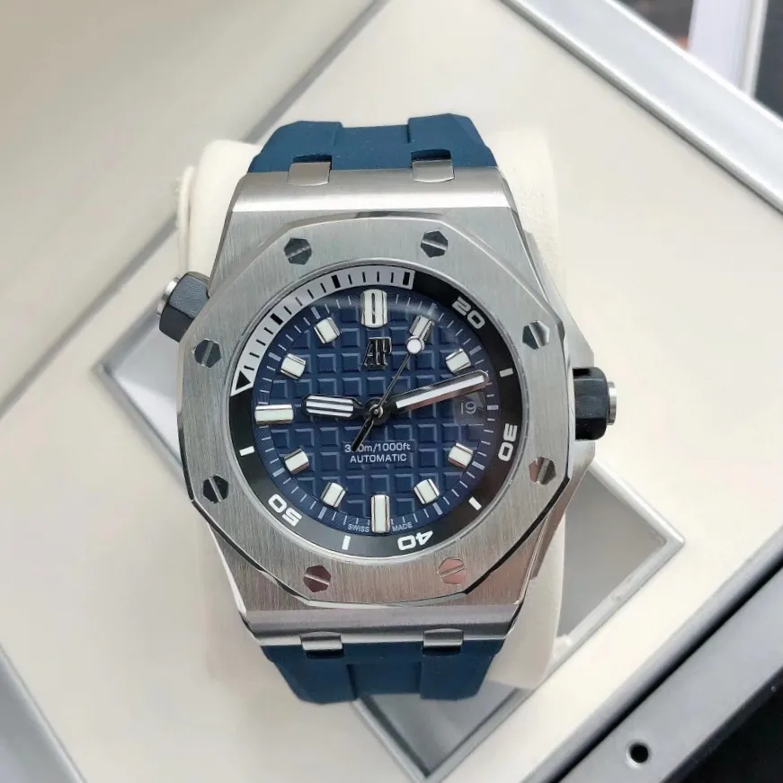 【High-end replica】💰1160! 【Customized all-in-one machine】💰1720! 2022 heavy new product [color] AP Audemars Piguet Royal Oak Offshore men's sports watch, with the same quality standards as always, equipped with sapphire glass, new Citizen movement, deep waterproof, inner shadow circle adjustable rotating chronograph function, perfectly synchronized with original details! [Movement] Still adhering to high cost performance, it uses the brand new original Citizen 9015 automatic mechanical movement imported from Japan with zero repair, and corrects the original movement top. [Case] The case is made of 316 stainless steel, white and flawless, with clear and smooth lines. The octagonal ring mouth is equipped with eight screws and the bezel is dazzling. The size is 42mm/12mm. [Literal] The color is bright under the sun and the contrast is sharp. The scales are filled with exclusive luminous light, which absorbs light quickly and has strong durability. [Bracelet] A rubber strap imported from a large manufacturer with an original large pin buckle ⚠️Please look for the exclusive quality