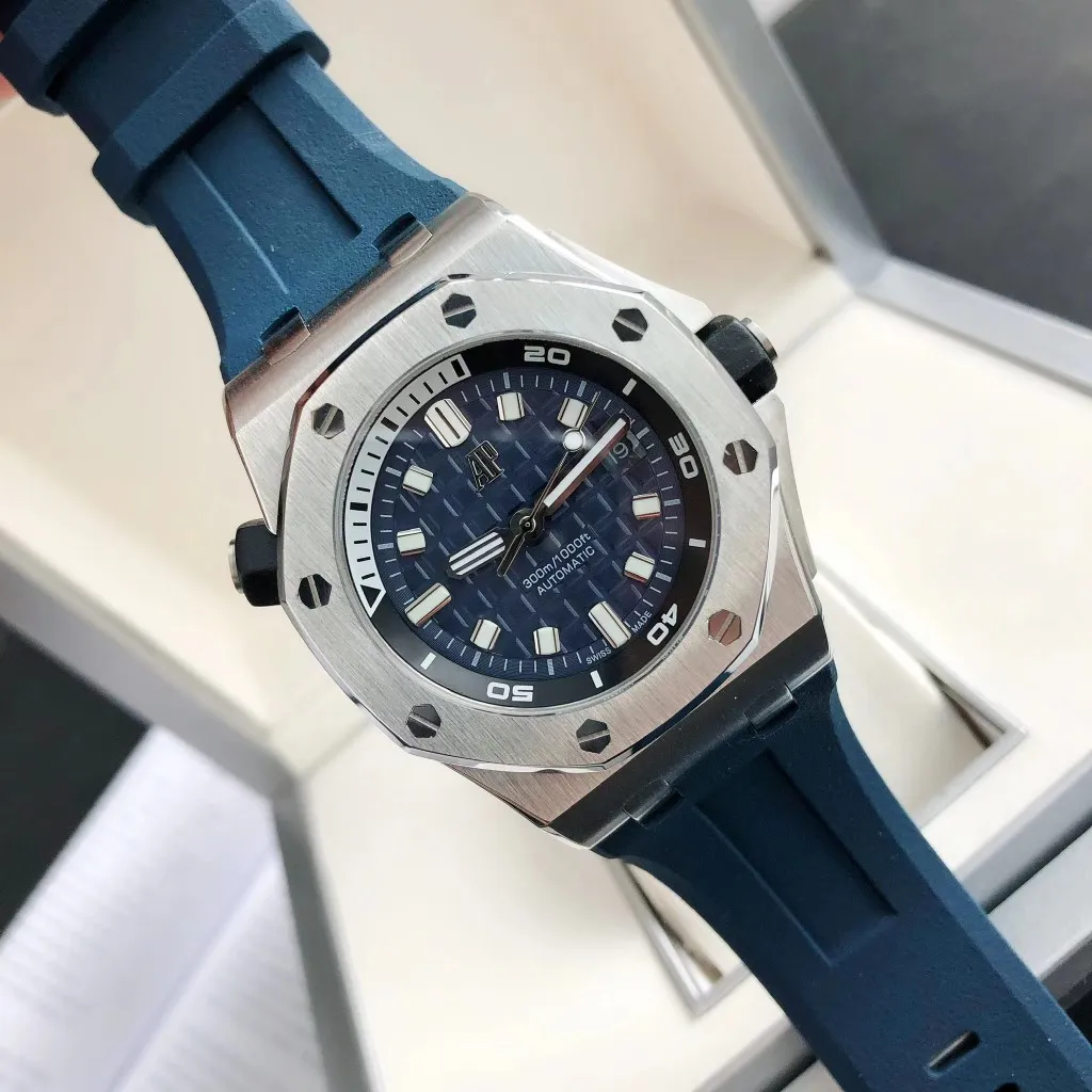 【High-end replica】💰1160! 【Customized all-in-one machine】💰1720! 2022 heavy new product [color] AP Audemars Piguet Royal Oak Offshore men's sports watch, with the same quality standards as always, equipped with sapphire glass, new Citizen movement, deep waterproof, inner shadow circle adjustable rotating chronograph function, perfectly synchronized with original details! [Movement] Still adhering to high cost performance, it uses the brand new original Citizen 9015 automatic mechanical movement imported from Japan with zero repair, and corrects the original movement top. [Case] The case is made of 316 stainless steel, white and flawless, with clear and smooth lines. The octagonal ring mouth is equipped with eight screws and the bezel is dazzling. The size is 42mm/12mm. [Literal] The color is bright under the sun and the contrast is sharp. The scales are filled with exclusive luminous light, which absorbs light quickly and has strong durability. [Bracelet] A rubber strap imported from a large manufacturer with an original large pin buckle ⚠️Please look for the exclusive quality