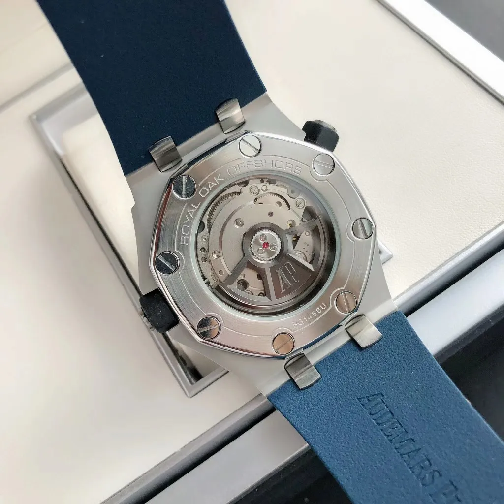【High-end replica】💰1160! 【Customized all-in-one machine】💰1720! 2022 heavy new product [color] AP Audemars Piguet Royal Oak Offshore men's sports watch, with the same quality standards as always, equipped with sapphire glass, new Citizen movement, deep waterproof, inner shadow circle adjustable rotating chronograph function, perfectly synchronized with original details! [Movement] Still adhering to high cost performance, it uses the brand new original Citizen 9015 automatic mechanical movement imported from Japan with zero repair, and corrects the original movement top. [Case] The case is made of 316 stainless steel, white and flawless, with clear and smooth lines. The octagonal ring mouth is equipped with eight screws and the bezel is dazzling. The size is 42mm/12mm. [Literal] The color is bright under the sun and the contrast is sharp. The scales are filled with exclusive luminous light, which absorbs light quickly and has strong durability. [Bracelet] A rubber strap imported from a large manufacturer with an original large pin buckle ⚠️Please look for the exclusive quality