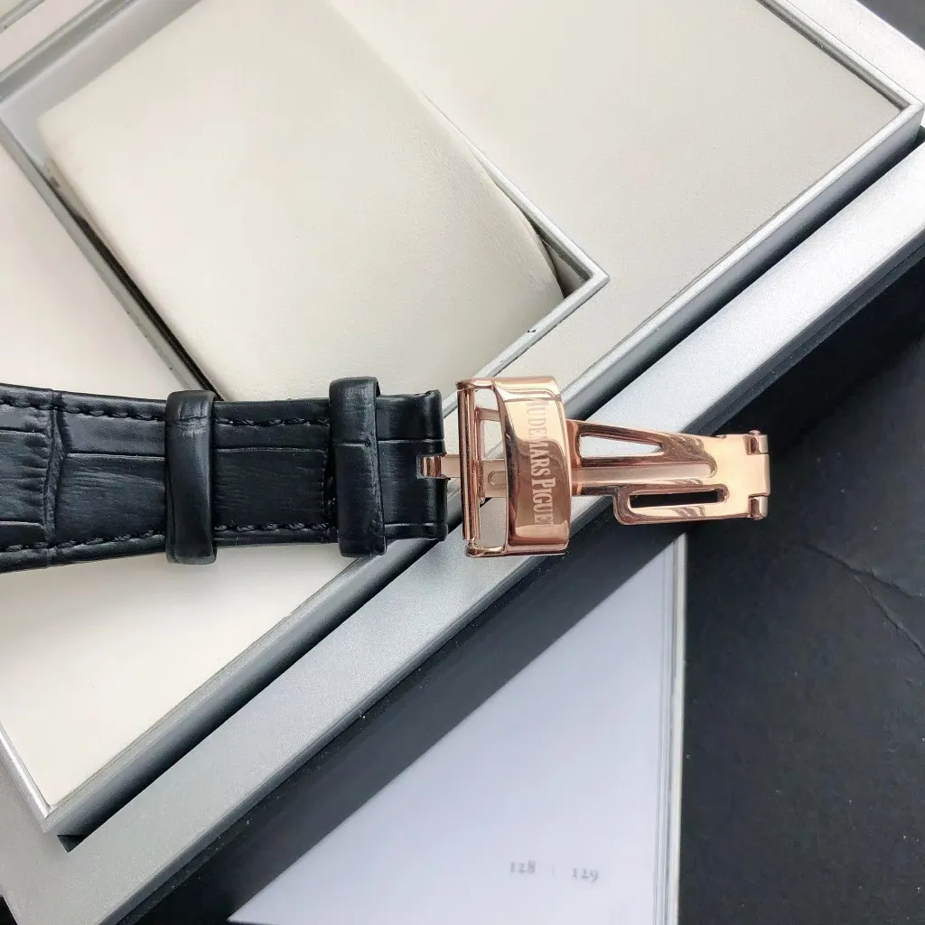 【High-end replica】💰1240! 【Customized all-in-one machine】💰1720! 2022 official synchronized new popular Audemars Piguet Royal Oak series 15500 classic men's watch [wit] [Movement] GD products still adhere to the principle of high cost performance, low price and affordable price, using 💯 brand new original Japanese imported Citizen 9015 automatic mechanical movement with zero repair, and correcting the original movement top [Case] The case is made of 316 stainless steel with flawless white lines and clear and smooth lines. The octagonal ring mouth is equipped with eight screws and the bezel is eye-catching. The size is 41mm/12mm. [Literature] The large plaid text is filled with fluorescent powder, which is bright and contrasting under the sun. The scale is filled with exclusive luminous light, which absorbs light quickly and has high durability. [Bracelet] 316 stainless steel bracelet synchronizes the brushed texture of the case with a three-fold push-button buckle. ⚠️Please look for the exclusive quality of GD products