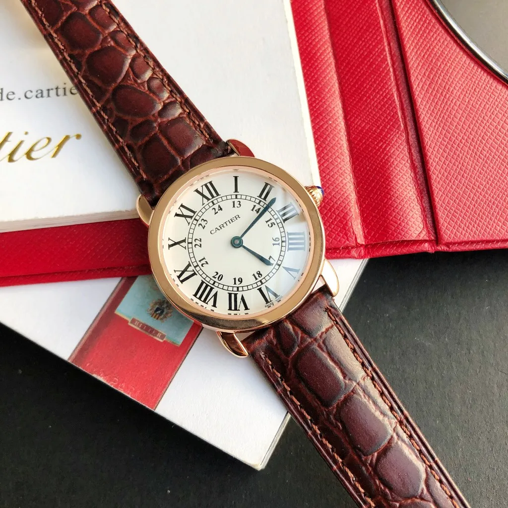 [High-end replica] 💰1120 each! [Taiwan Factory ⌚️London Series] Cartier-CARTIER (V12 upgraded version) classic London series couple watch, original mold opening, diameter: medium 36mm small 29.5mm, crocodile pattern strap, 💯 Swiss quartz movement, details and workmanship are consistent with the original ⚠️Please look for exclusive quality