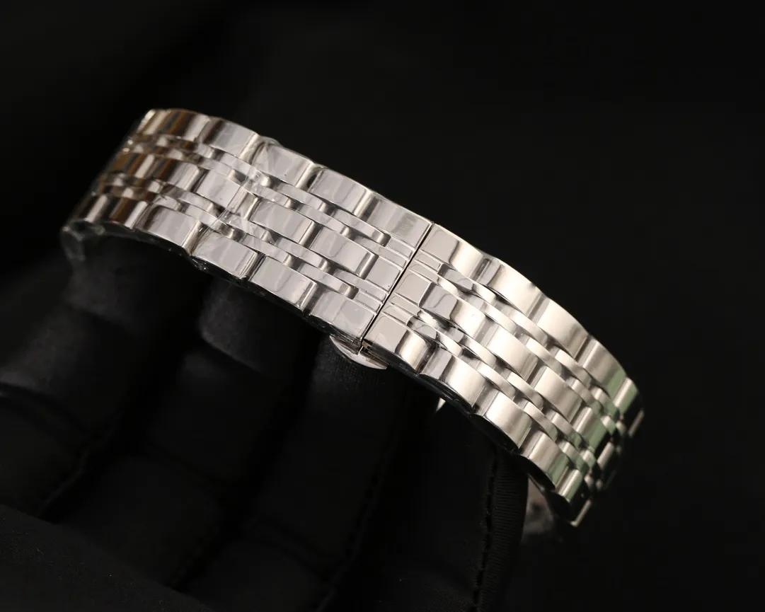 【Foreign trade import】💰1300! Cartier (Exquisite and wise work) [Two and a half needle design] 🔥Type: Exquisite men's watch (more excellent) [Stainless Steel Case] 🔥Strap: Genuine cowhide/316L stainless steel strap (more comfortable) for real men 🔥Movement: Super top mechanical movement (more stable) Perpetual permanent 🔥Material: Mineral super strong mirror (more wear-resistant) Smart style Strong sense of thickness. Special design. Returning with great reputation. Size: 41mm in diameter and 12mm in thickness. Smart launch! Welcome to reprint!