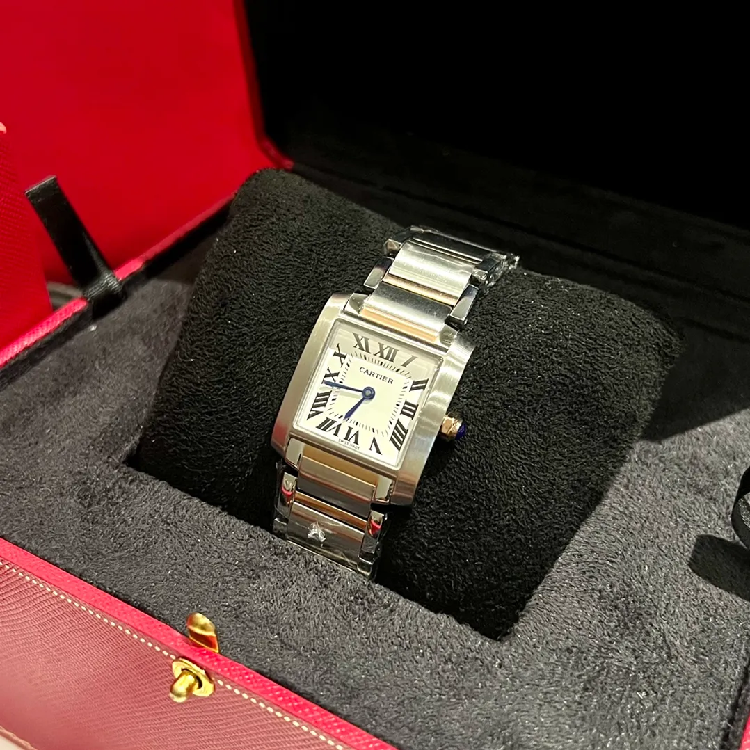[High-end replica] 💰1160 each! Cartier French Tank Series TankFrancaise, Swiss quartz movement, 316L stainless steel case bracelet, sapphire mirror, sapphire bead crown, medium size: width 27mm, length 32mm, small size: width 21.2mm, length 25.7mm