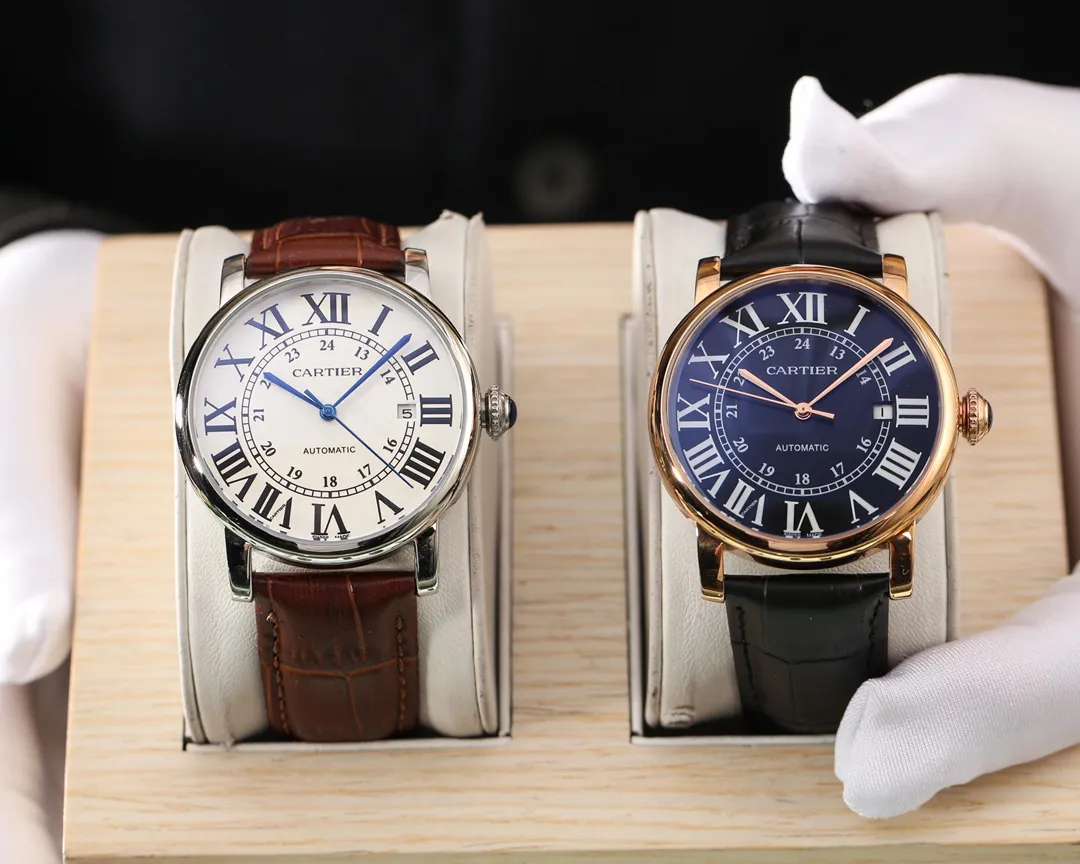 【Foreign trade import】💰1160! Cartier (extremely noble and wise work) 🔥Type: Exquisite men's watch (more excellent) Best design 🔥Strap: Made of genuine cowhide leather strap (more comfortable) for real men 🔥Movement: Super top mechanical movement (more stable) Perpetual and permanent 🔥Material: Mineral super strong mirror (more wear-resistant) [Rome & Single Calendar] Smart style, strong sense of thickness, special design, return with honor Size: diameter 43mm, thickness 13mm Smart launch! Welcome to reprint!
