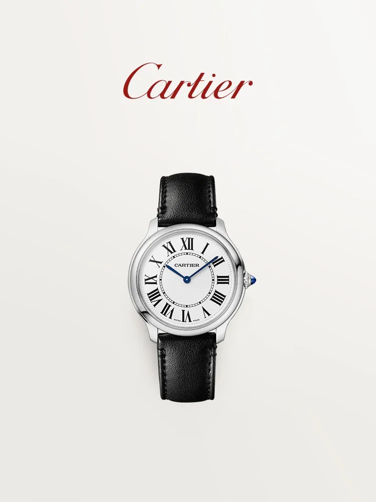 [High-end replica] 💰1120 each! 💜Cartier Ronde Must London series quartz watch! The tag, bottom cover, and warranty card have the same three numbers. The new London RondeMust series watch has a new dial: the bezel is more plump and rounded, and the silver sandblasted dial is equipped with minute and second tracks and embossed decoration! Simple and elegant, timeless. Unique crown: set with a cabochon spinel! Exquisite and elegant, it highlights the style of the watch. The size is small 29mm*7.54 and medium 36mm*7.54.