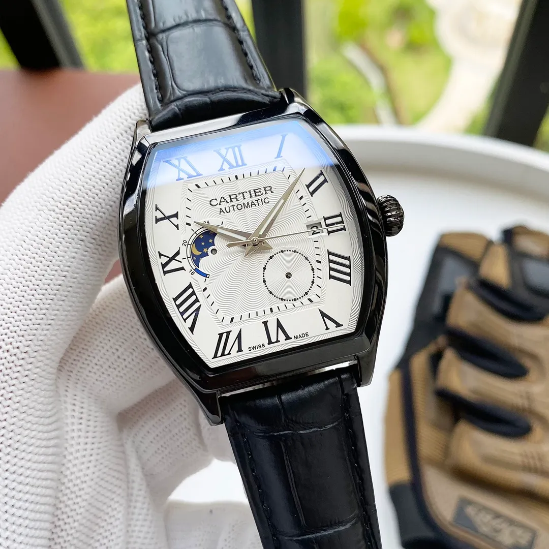 【Foreign Trade Import】💰1440! Cartier's fine men's watch, classic three-hand calendar design, noble atmosphere, gentlemanly style, excellent quality, hot-selling all over the city. Using fully automatic mechanical movement, top-grade 316 stainless steel case, imported calfskin strap, mineral super mirror, size 42*13