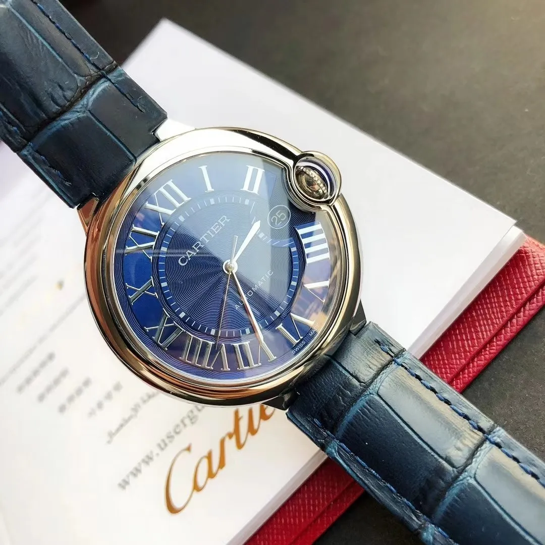 【High-end replica】💰1120! 【Customized all-in-one machine】💰1920! Cartier Blue Balloon [Cross-border peak, replica of the original version] GD quality control ingenuity creates a classic model - the Cartier Blue Balloon 42mm series is a one-to-one replica of the original version, sleek and elegant, showing nobility. [Case] ​​The case size is synchronized with the original 42/13mm 316L stainless steel case, which is extremely polished and shiny. The level of detail is no less than the original, perfectly embodying the unique charm of the original. [Movement] Equipped with the imported Citizen 9015 movement, the parameters are synchronized with the original ones, and can be simultaneously upgraded to the Swiss ETA machine. It has accurate travel time, delicate winding feel, and the time adjustment direction is synchronized with the original ones. [Strap] It is equipped with a first-layer cowhide strap imported from Italy and a top-grade 316L stainless steel strap to choose from. The steel belt is exquisitely polished ⚠️ Please look for the exclusive quality produced by GD