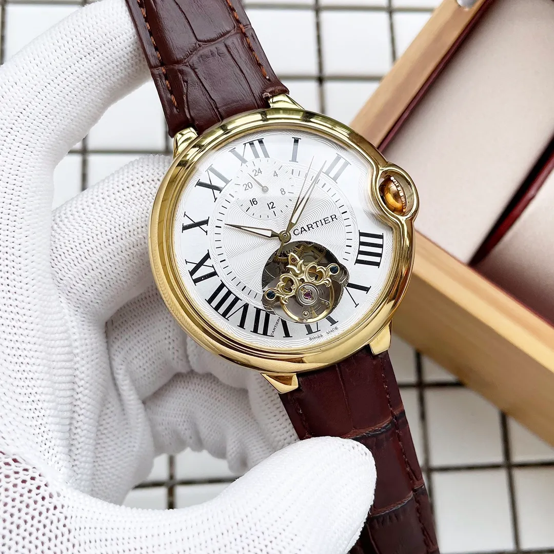 【Foreign Trade Import】💰1520! Cartier ༶ CARTIER Style: Distinguished Gentleman Trendy Men's Watch ༶ Mechanical Size: 47mm × 13mm Movement: Three-needle flywheel fully automatic machinery Mirror: Strengthened mineral glass Material: 316 stainless steel Buckle: Folding buckle Exquisitely crafted, perfectly presented ༶S.Z༶ Highly recommended, welcome to forward