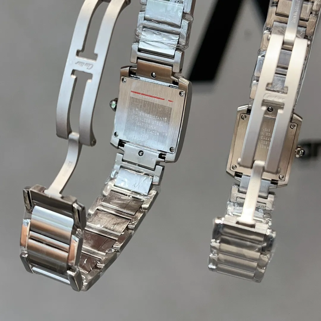 【High-end replica】💰1160! Cartier French Tank Series TankFrancaise, Swiss quartz movement, 316L stainless steel case bracelet, tempered crystal mirror, gemstone bead crown, medium size: width 27mm, length 32mm, small size: width 21.2mm, length 25.7mm