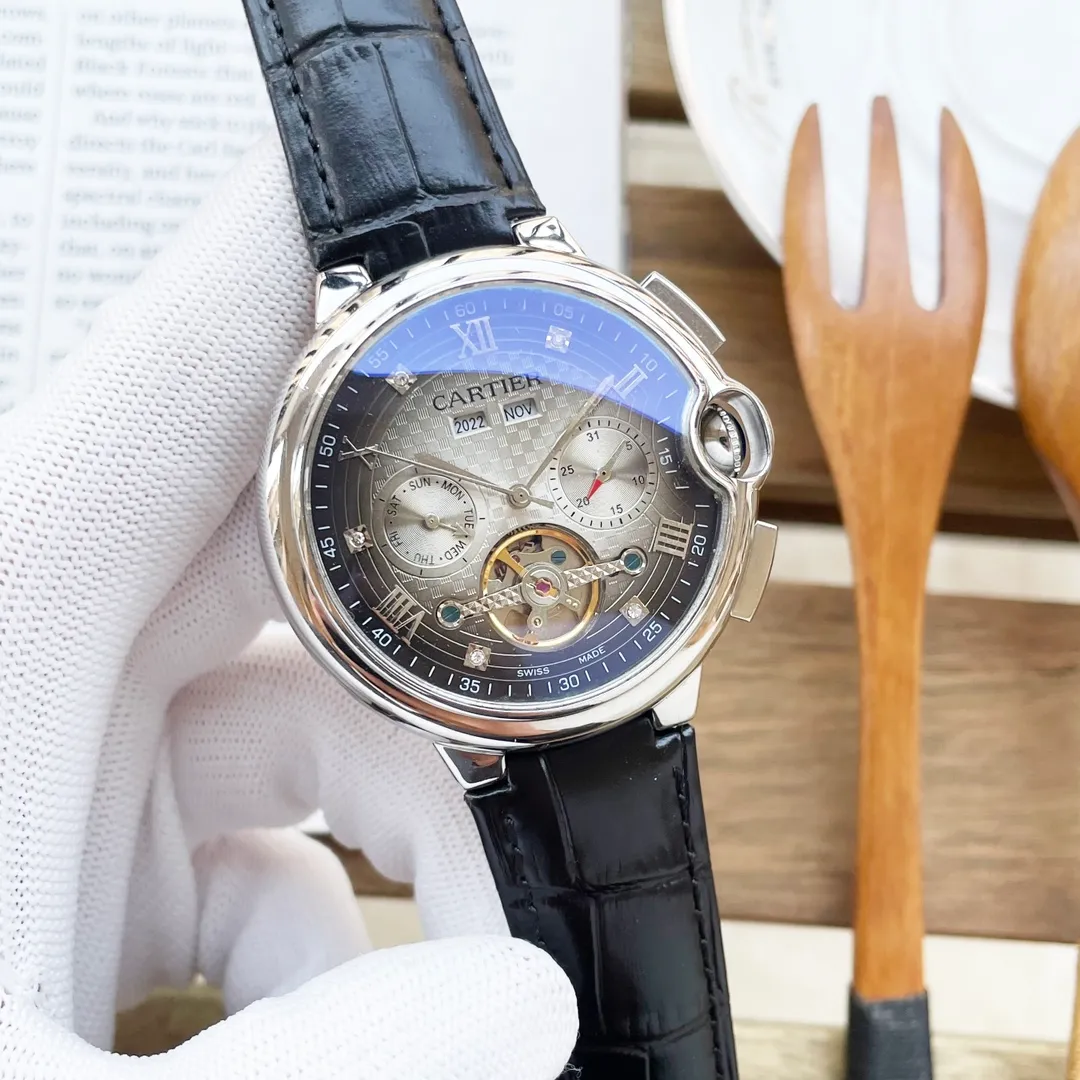 【High-end replica】💰1640! Cartier's premium men's watch, with multifunctional flywheel perpetual calendar design, noble atmosphere, gentlemanly style, excellent quality, is selling well all over the city. Using fully automatic mechanical movement, top-grade 316 stainless steel case, imported calfskin strap, mineral super mirror, size 46*15