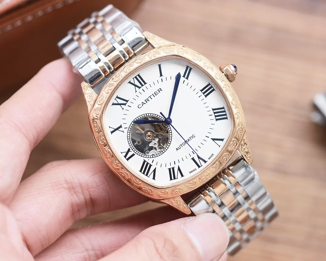 【High-end replica】💰1300! 【Customized all-in-one machine】💰1640! Cartier🔥Best design🔥Exclusive first launch🔥 [Type]: Fine men's watch [Strap]: Genuine cowhide/316 stainless steel strap [Movement]: Imported Citizen 8215 mechanical movement [Mirror]: Sapphire mirror glass (higher definition) Elegant taste Vast and majestic Ingenuity A treasure for the wrist Size: 41mm in diameter and 12mm thick Hot sale on the market! Welcome to reprint!