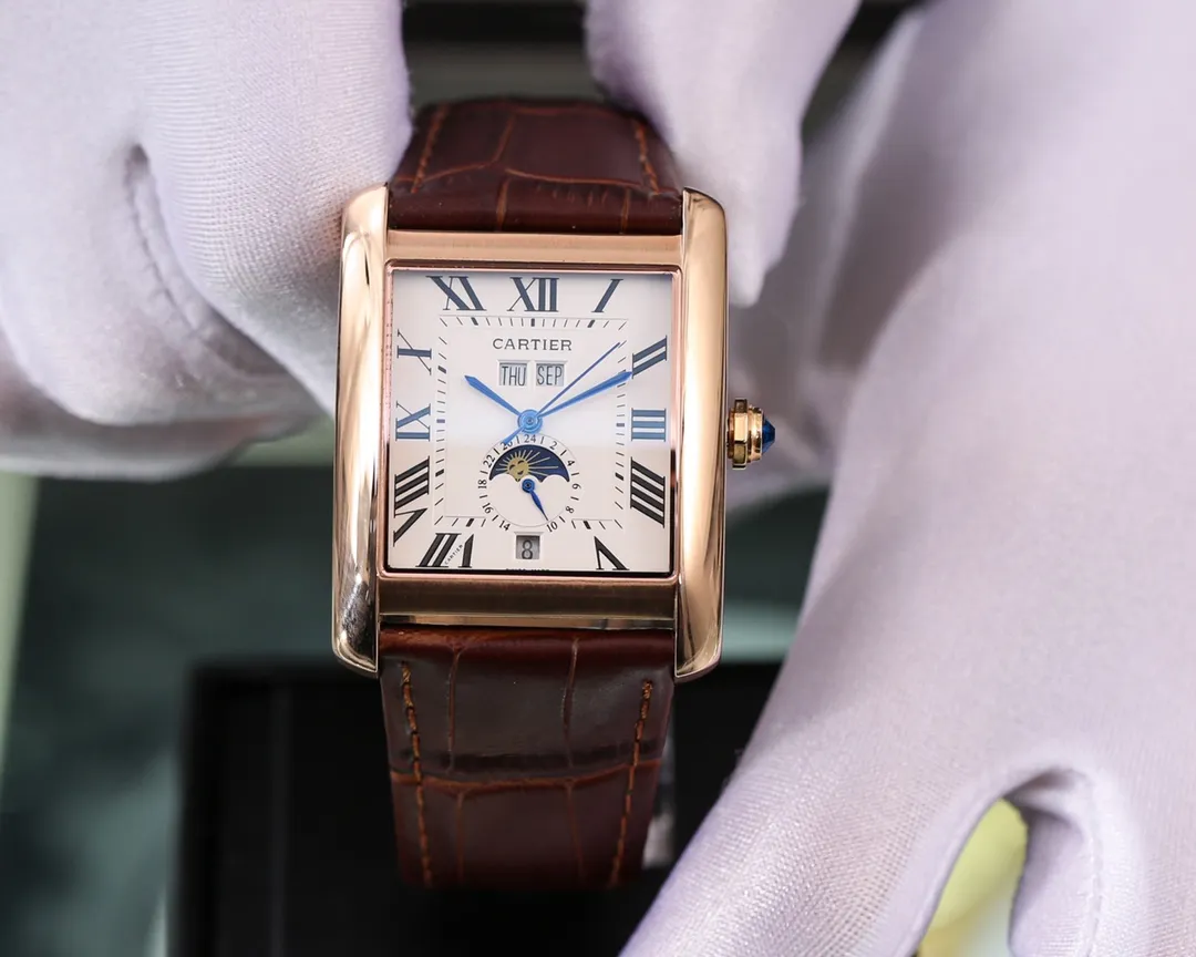 【Foreign Trade Import】💰1520! 2021 hot tank series, classic style, Chinese size! Brand: Cartier🎈Hot-selling model🎈🔥Unique and charming perpetual calendar🏆🏆 Type: Fine men's watch (exquisite workmanship) Strap: Genuine cowhide strap (very comfortable) Movement: Multi-functional fully automatic mechanical movement of the old Shanghai factory🔥🔥 (very stable) Quality assurance🎈🎈very stable🎈🎈Swiss flower washing process🎈🎈 Mirror surface: mineral-strengthened glass Highly transparent Really moving Classic and timeless Excellent quality High cost performance🔥🔥 Size: 41m in diameter and 12mm thick Hot on the market! Welcome to reprint!