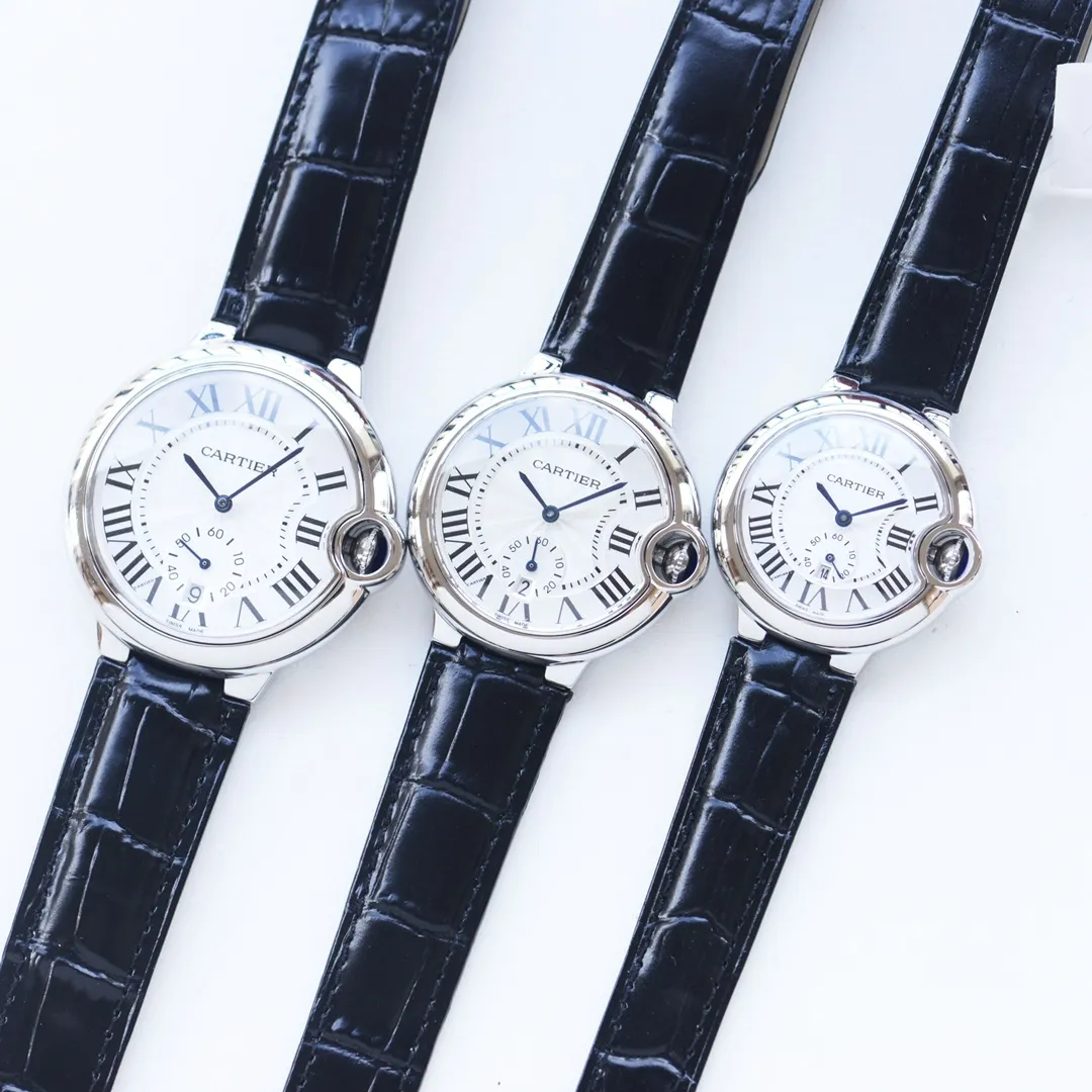 【Customized all-in-one machine】💰1720! Three sizes in one produced by Taiwan factory, size 33mm 36mm 42mmCartier Cartier Blue Balloon Series: The new quartz watch has a two-hand and a half calendar display. The two-hand and a half small seconds dial with calendar function that watch lovers have been waiting for is now on the shelves. Double sapphire glass mirror, 316 stainless steel case, steel blue sword-shaped hands, water drop fisheye effect sapphire mirror 3 o'clock glass opening🈷️Tooth reflection, Italian imported cowhide, 316 original steel belt, size 33mm 36mm42mm (bottom cover coded warranty card and hangtag three codes in one) individually packaged, Xiaohongshu recommends best-selling models, Douyin live broadcast popular models come to Long