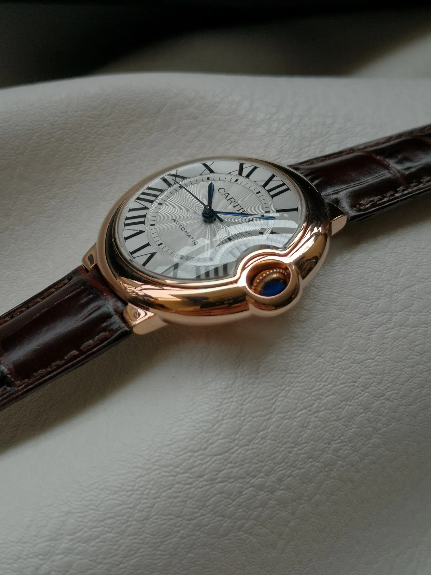 【Taiwan Factory】💰2160! 【Top replica】💰3500! Cartier Blue Balloon watch (guilloché dial, sword-shaped blue steel hands, automatic, 36 mm)