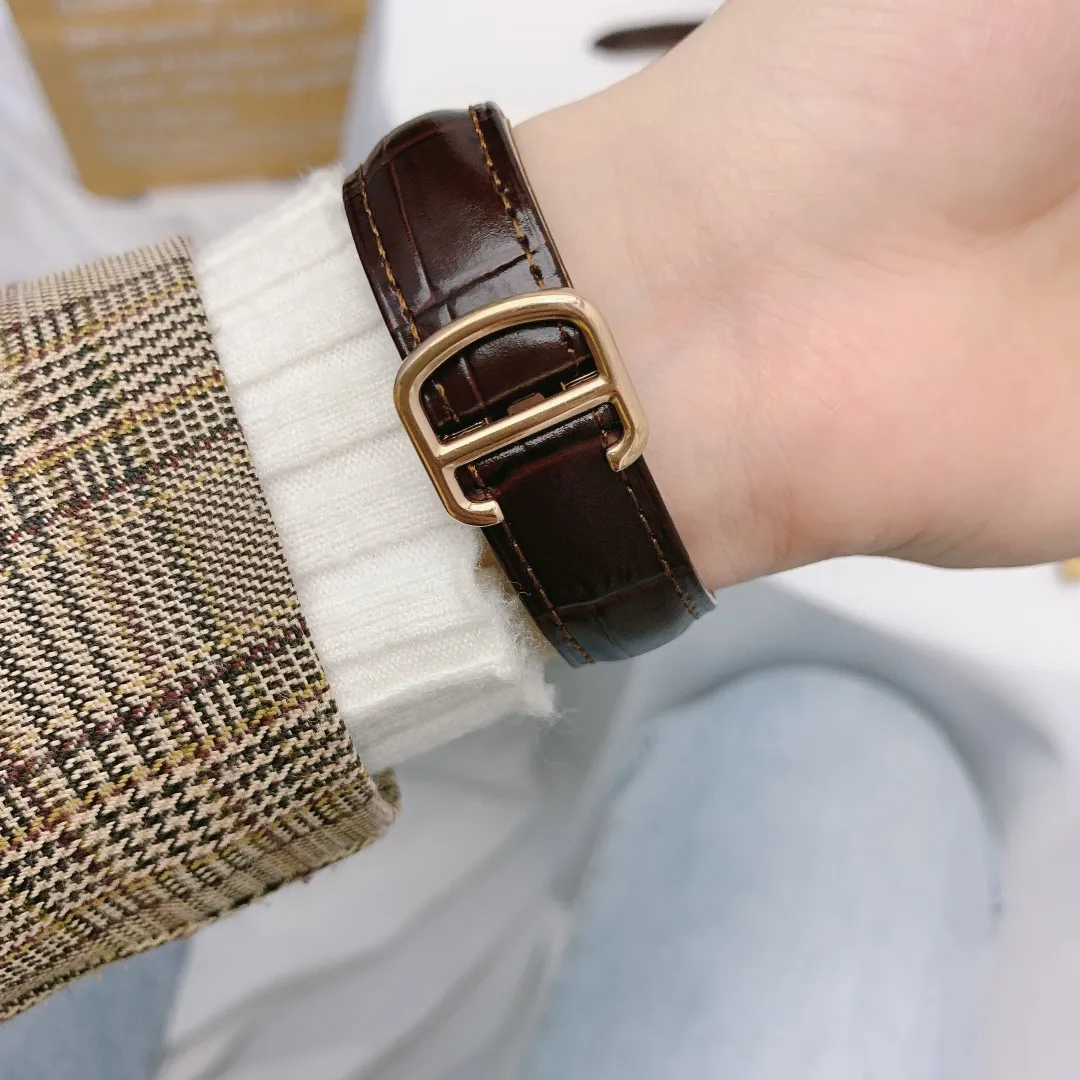【Foreign Trade Import】💰1720! If you want to buy a gift from Cartier for your girlfriend, buy the Blue Balloon: (The women’s watch 36mm is so good-looking) “🎈🎈—The Blue Balloon’s exclusive custom-made close-bottom mechanical watch—another benefit for women—36mm is more suitable for the wrist! The latest stone surface! New style! ❤️Cartier’s Cartier Blue Balloon Tourbillon series mechanical women’s watch is now on the market Blue hands, fully automatic mechanical watch, imported double-sided first-layer waterproof cowhide, original steel buckle & 316L stainless steel strap, top-grade 316 stainless steel case, super coated wear-resistant mirror, diameter 36*10 Welcome to reprint!