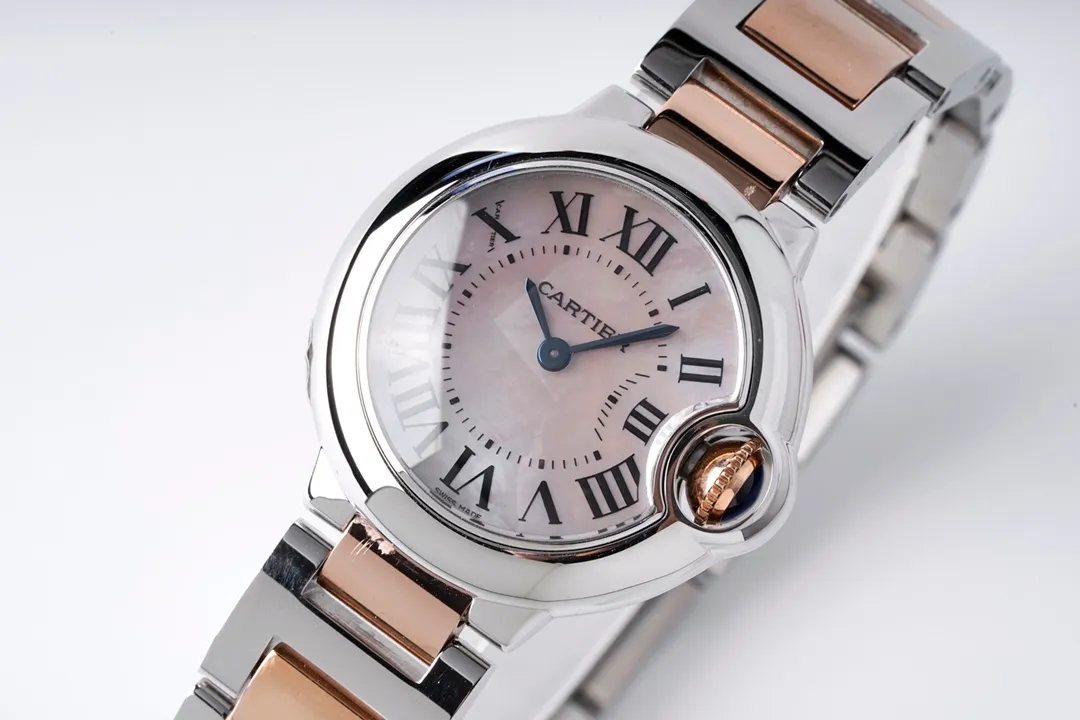 AF's most beautiful replica Cartier 28mm small blue balloon W2BB0009 ladies watch! Super treasure! Original original mother-of-pearl dial! The best one to one reproduction! Extremely exquisite and full of authentic charm! It is a super replica that is difficult to tell whether it is authentic or fake without removing the back cover! AF at all costs! Upgrade and optimize! It adopts Swiss Landa's ""Special Customized Quartz Movement"" and changes the size of the needle axis! So that the original needle can be shared! The appearance is exactly the same as the original product! It is not a fake at first glance from other manufacturers in the market! Refined case, 18k gold plating process! With K gold seal The strap is made of grain! The crown is inlaid with an original spinel, the sapphire fish-eye water drop mirror, and the exquisite crescent mouth! The details are unmatched! At the same time, it is upgraded to a new original authentic tag of one size! No matter the price! The appearance is good! There are not many copies of the same model on the market! First come first!