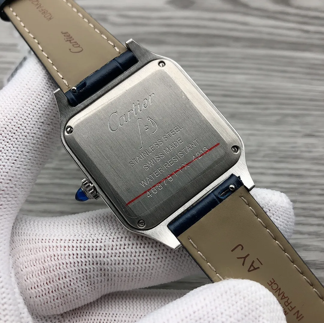 【Foreign trade import】💰1360! V10 Taiwan Factory [2020 latest masterpiece] Cartier K28 watch has many brilliant achievements in history! Among them, the Santos-Dumont series is the most legendary. The 2020 Geneva Watch Fair launched the new Santos-Dumont men's and women's watches. The design of the new series is in line with the Santos family, simple and pure!                     F1 Factory is currently the only one on the entire network to purchase men's and women's original Swiss watches (men's: 46*35mm, thickness 7.3, 43.5*31.4mm, thickness 7.3mm, women's: 38*27.5mm, thickness 7.3mm, depth waterproof, please look at the detailed picture of V10, it is not a common product in the market)