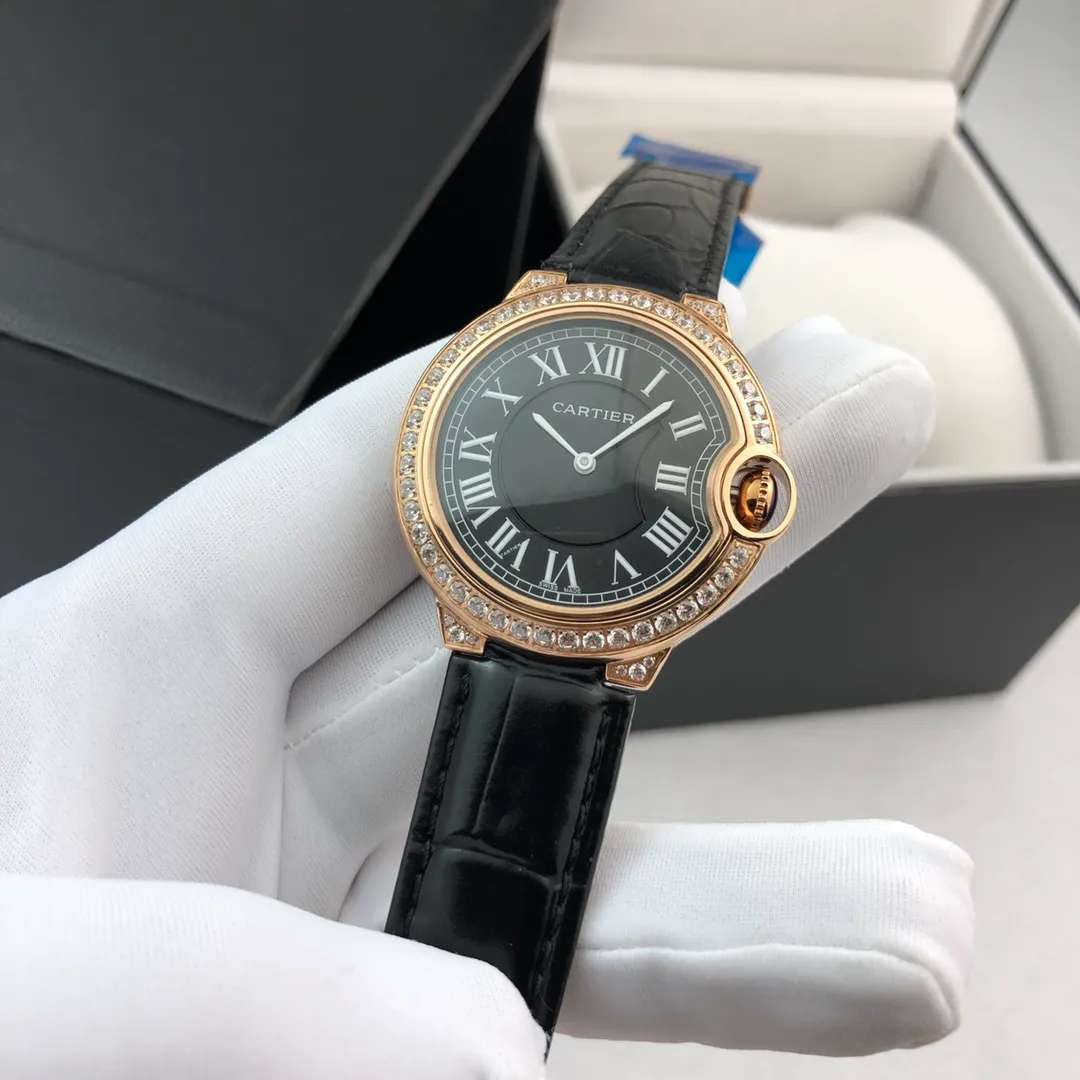 【Foreign trade import】💰840! Cartier - [CARTIER Blue Balloon Series Goddess Watch, very popular among goddesses, 316L fine steel case hand-set with diamonds, clean brushed metal dial, showing simple temperament, imported quartz movement, the latest and most pink color, super white hand, great appearance and temperament! Original folding clasp, size: 36mm...