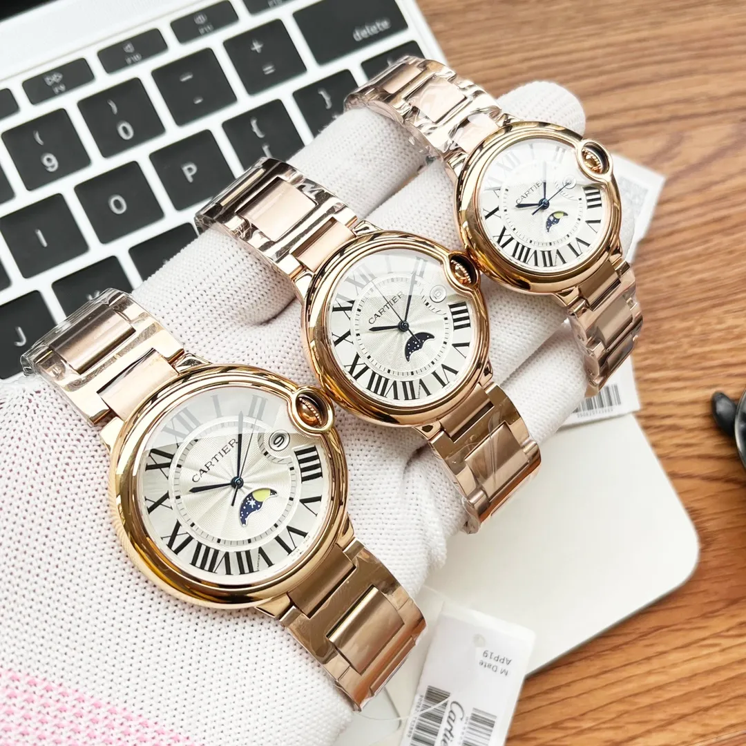 [High-end replica] 💰1720 each! Three sizes in one produced by Taiwan factory, size 33mm 36mm 42mm, Cartier Blue Balloon series: the latest quartz watch for couples, three-hand moon phase and star display, double sapphire glass mirror, 316 stainless steel case, steel blue sword-shaped hands, water drop fisheye effect sapphire mirror 3 o'clock glass opening🈷️Tooth reflection, Italian imported cowhide, 316 original steel belt, size 33mm 36mm42mm (bottom cover coded warranty card and hangtag three codes in one) individually packaged, Xiaohongshu recommends best-selling models, Douyin live broadcast popular models come to Long