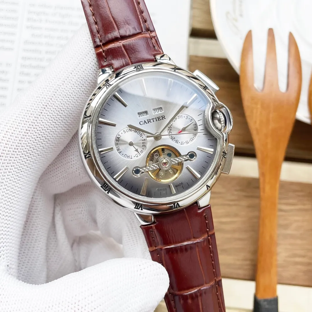 【High-end replica】💰1640! Cartier's premium men's watch, with multifunctional flywheel perpetual calendar design, noble atmosphere, gentlemanly style, excellent quality, is selling well all over the city. Using fully automatic mechanical movement, top-grade 316 stainless steel case, imported calfskin strap, mineral super mirror, size 46*15