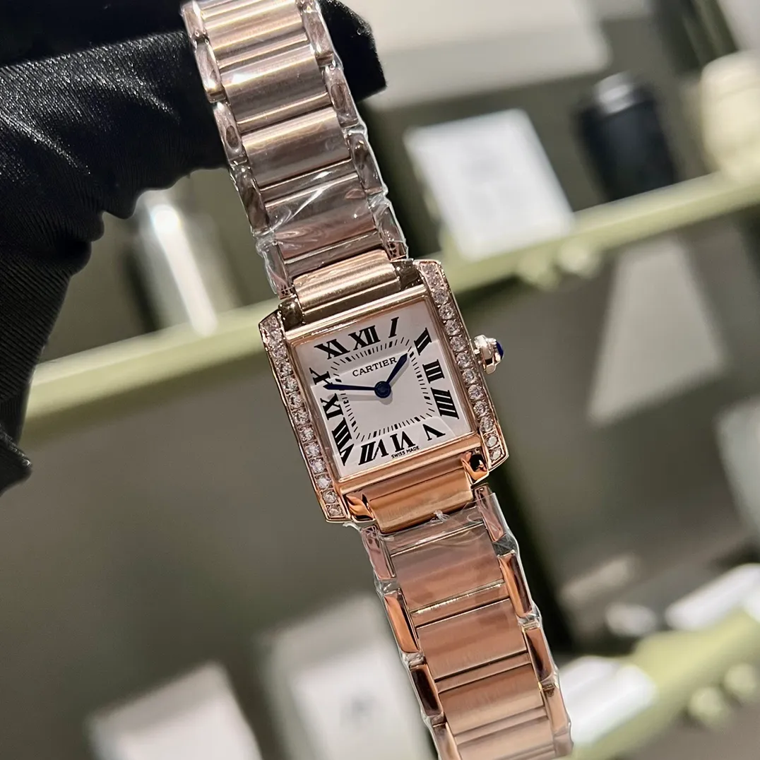 [High-end replica] 💰1160 each! Cartier French Tank Series TankFrancaise, Swiss quartz movement, 316L stainless steel case bracelet, sapphire mirror, sapphire bead crown, medium size: width 27mm, length 32mm, small size: width 21.2mm, length 25.7mm
