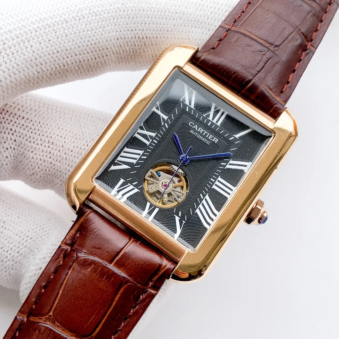 【Customized all-in-one machine】💰1720! Cartier-CARTIER🏅🏅 Type: Men's watch🎉🎉 Case: Top version 316 stainless steel L Strap: Imported calfskin strap/316L stainless steel strap Movement: Fully automatic imported 9015 all-in-one mechanical movement⚙️ Mirror: Sapphire mirror Size: 44mm in diameter, 12mm thick 🍷Exquisite inheritance of real effects, quality assurance! ‼ ️The elegant style instantly enhances the charm of men and is a symbol of taste and noble life!