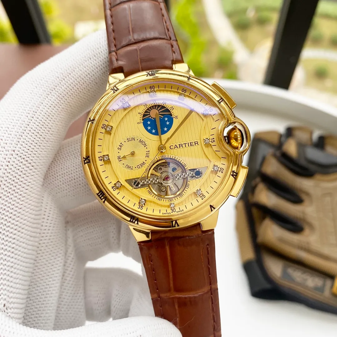 【High-end replica】💰1720! Cartier's premium men's watch features a stunning three-needle hollow flywheel design, exquisite craftsmanship, originality, nobility and gentlemanly style. Using fully automatic mechanical movement, top-grade 316 stainless steel case and strap, mineral super mirror, size 46*13