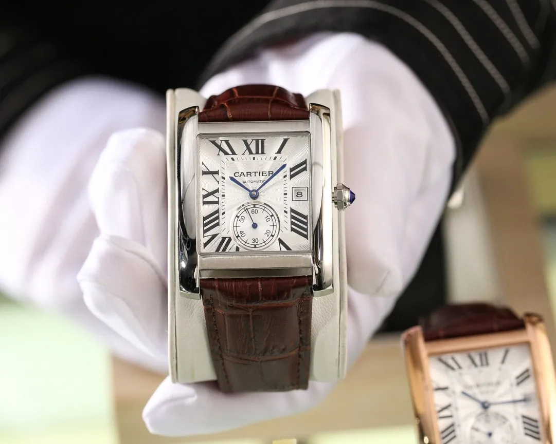 【Foreign trade import】💰1160! The best design of Cartier (extremely noble and wise work) [Fu] [Type] Exquisite men's watch (more excellent) real man [Fu] (square card) [Strap] Made of genuine cowhide leather strap (more comfortable) and deeply loved [Fu] [Movement] Super top mechanical movement (more stable) Perpetual and permanent [Fu] [Material] Mineral super strong mirror (more wear-resistant) Super thick feel [Fu] Smart style [Fu] Attractive design [Fu] Return of the King [福] [Size] 42mm in diameter and 12mm thick, smart launch! Welcome to reprint [post] [post]