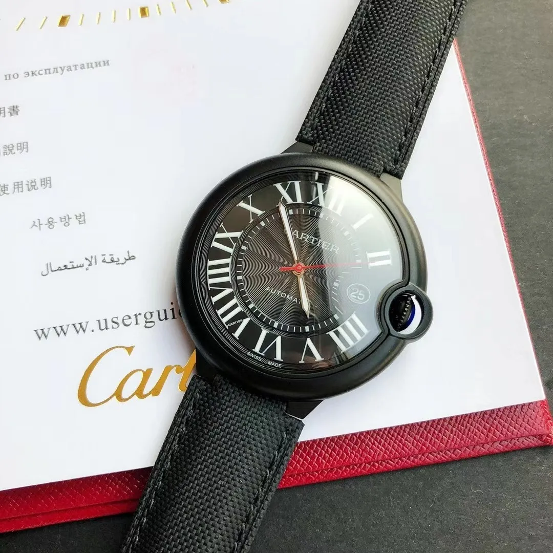 【Customized all-in-one machine】💰1920! Cartier Blue Balloon [Cross-border peak, replica of the original version] GD quality control ingenuity creates a classic model - the Cartier Blue Balloon 42mm series is a one-to-one replica of the original version, sleek and elegant, showing nobility. [Case] ​​The case size is synchronized with the original 42/13mm 316L stainless steel case, which is extremely polished and shiny. The level of detail is no less than the original, perfectly embodying the unique charm of the original. [Movement] Equipped with the imported Citizen 9015 movement, the parameters are synchronized with the original ones, and can be simultaneously upgraded to the Swiss ETA machine. It has accurate travel time, delicate winding feel, and the time adjustment direction is synchronized with the original ones. [Strap] It is equipped with a first-layer cowhide strap imported from Italy and a top-grade 316L stainless steel strap to choose from. The steel belt is exquisitely polished ⚠️ Please look for the exclusive quality produced by GD