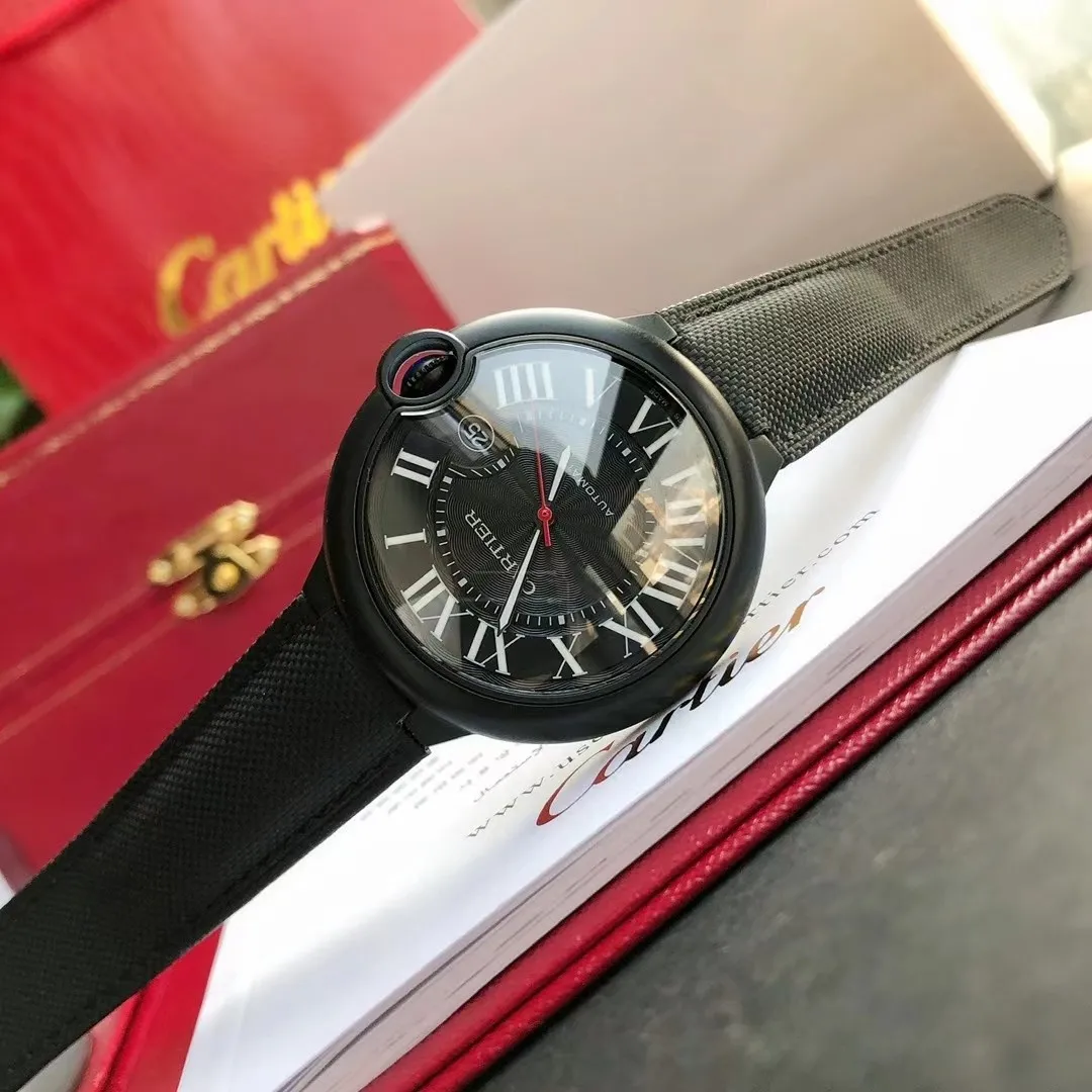 【Customized all-in-one machine】💰1920! Cartier Blue Balloon [Cross-border peak, replica of the original version] GD quality control ingenuity creates a classic model - the Cartier Blue Balloon 42mm series is a one-to-one replica of the original version, sleek and elegant, showing nobility. [Case] ​​The case size is synchronized with the original 42/13mm 316L stainless steel case, which is extremely polished and shiny. The level of detail is no less than the original, perfectly embodying the unique charm of the original. [Movement] Equipped with the imported Citizen 9015 movement, the parameters are synchronized with the original ones, and can be simultaneously upgraded to the Swiss ETA machine. It has accurate travel time, delicate winding feel, and the time adjustment direction is synchronized with the original ones. [Strap] It is equipped with a first-layer cowhide strap imported from Italy and a top-grade 316L stainless steel strap to choose from. The steel belt is exquisitely polished ⚠️ Please look for the exclusive quality produced by GD