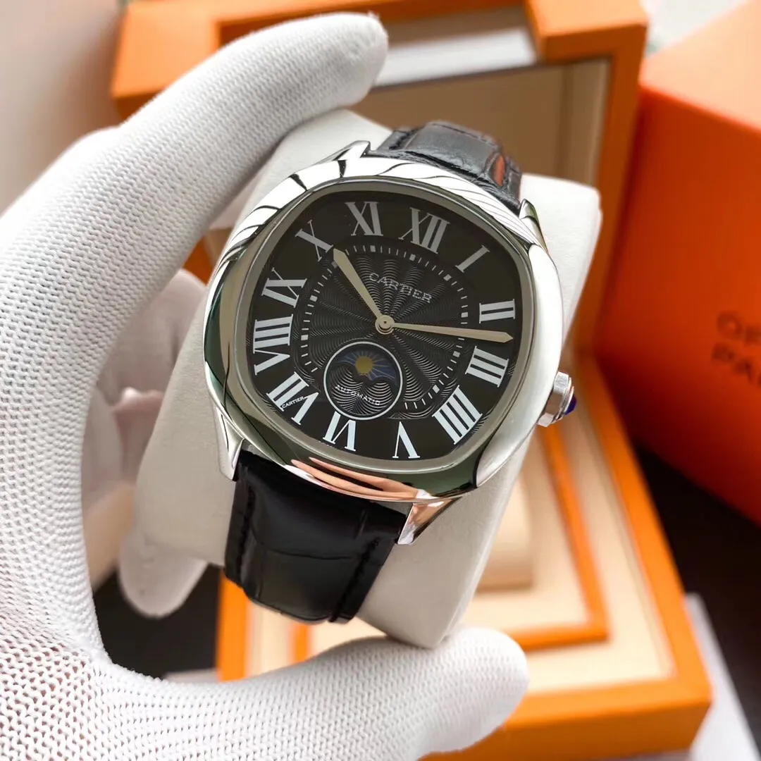 【Foreign trade import】💰1160! Cartier-Cartier ‼ ️The latest hot model, the Knight series, a premium pillow-shaped men's watch, follows Cartier's classic Roman dial and sword pointer display, and is equipped with a six-digit true moon phase design. It is a masculine work, unique, noble and luxurious, and gentlemanly. Adopting fully automatic mechanical movement, top-grade 316 stainless steel case, imported calfskin strap, mineral super mirror, size 42*12🔥Top quality products are constantly produced🔥